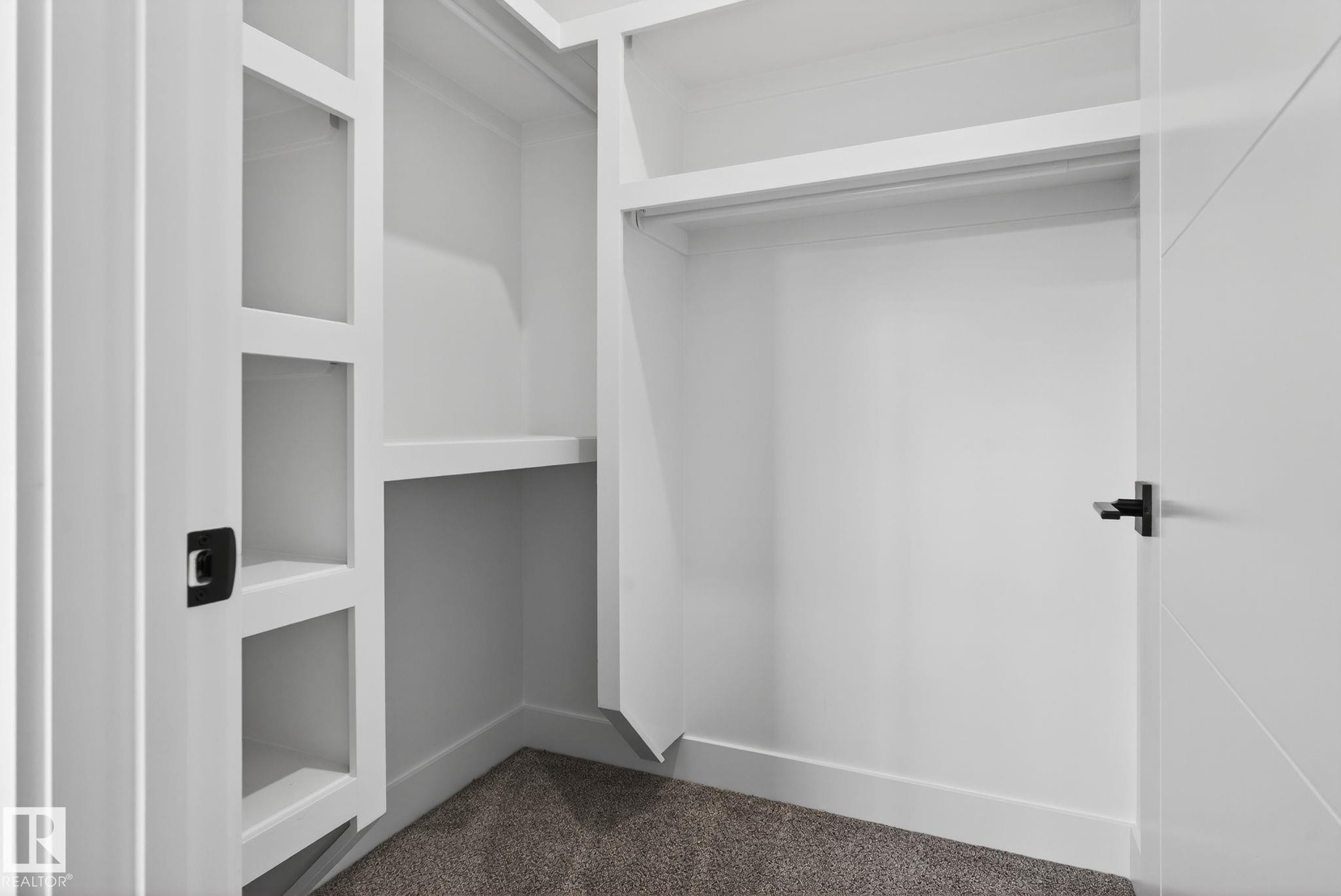 15728 9 Street, Edmonton, AB - Indoor