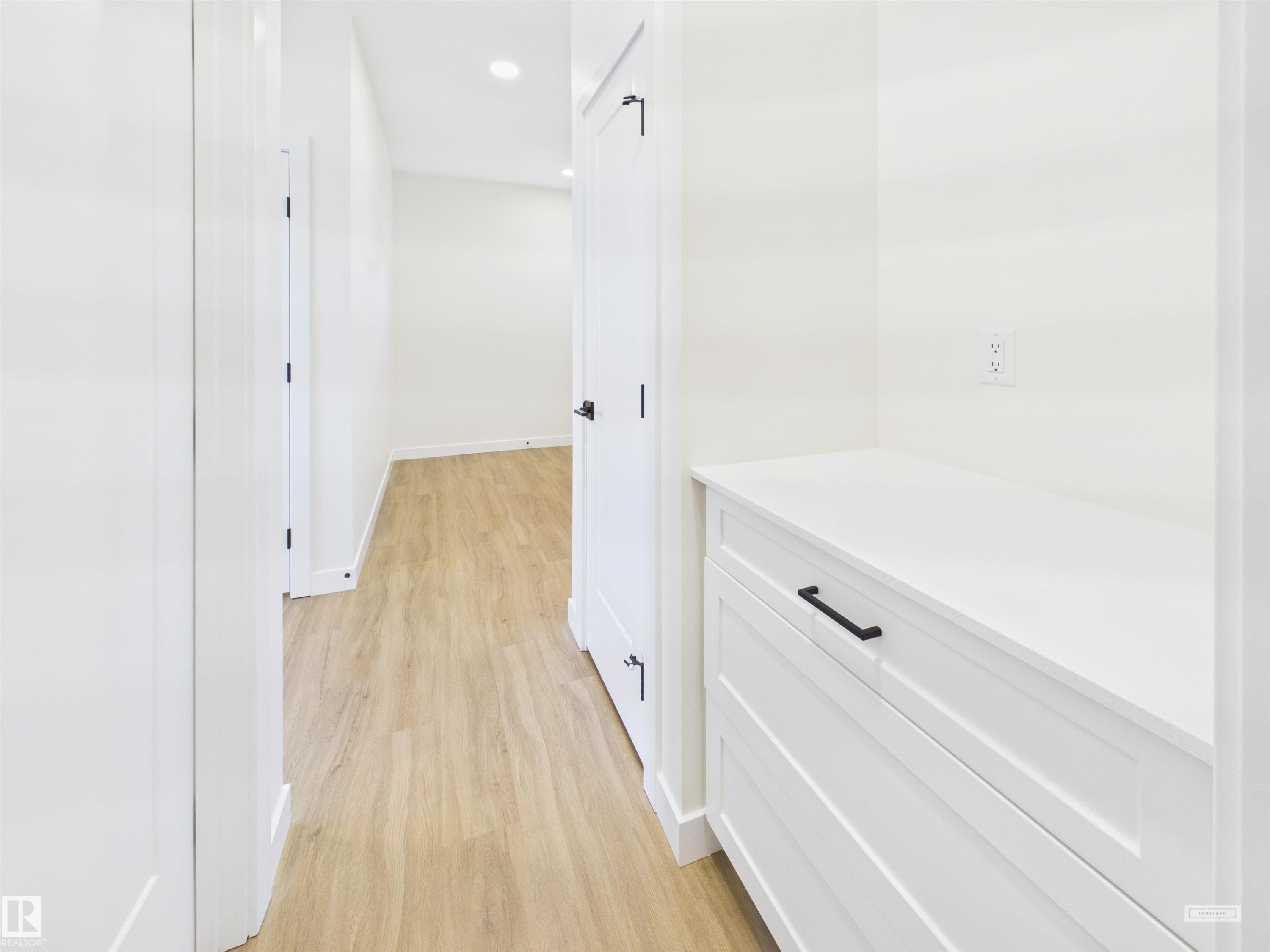 53 Sumac Close, Fort Saskatchewan, AB - Indoor Photo Showing Other Room