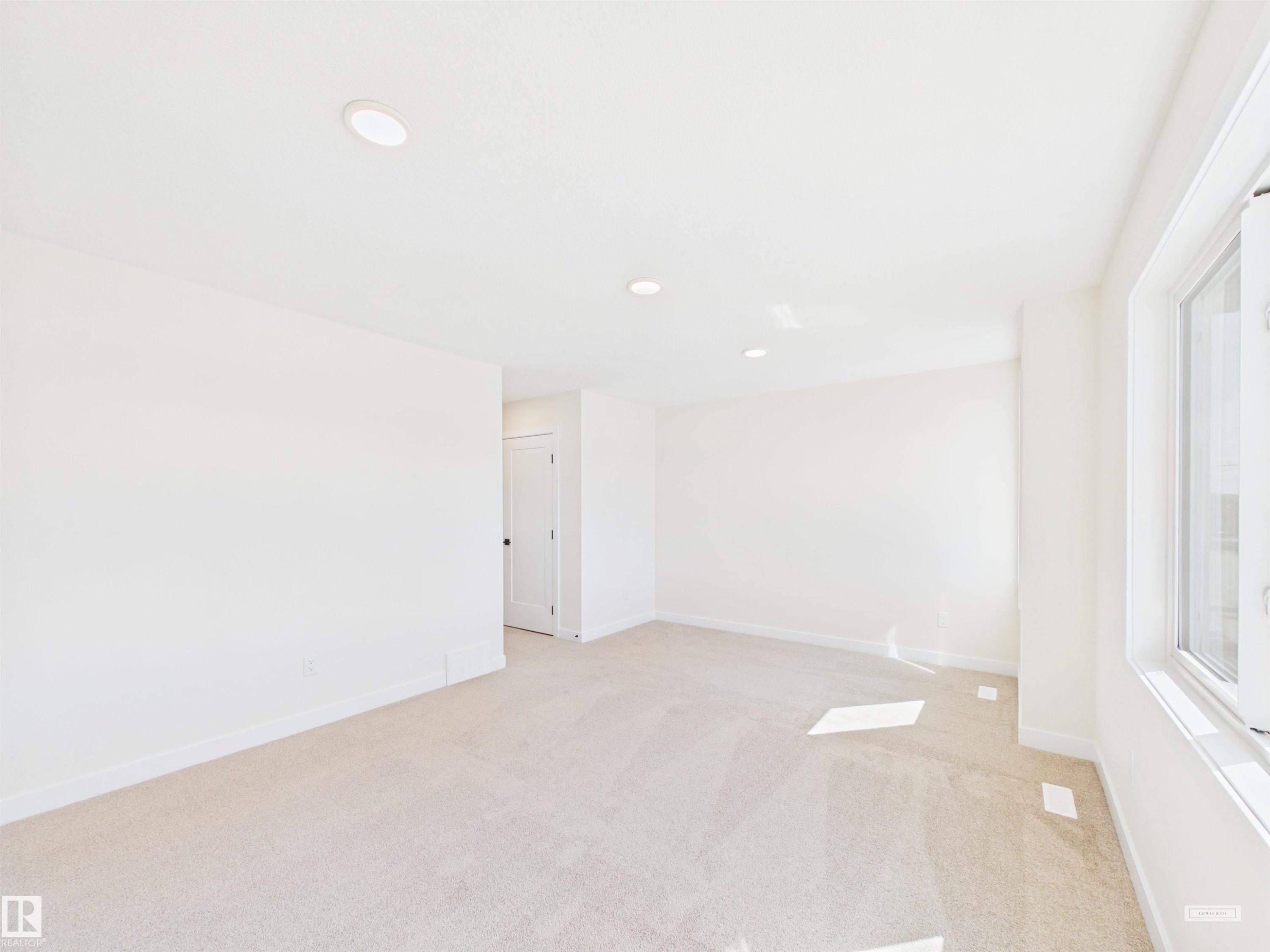 53 Sumac Close, Fort Saskatchewan, AB - Indoor Photo Showing Other Room