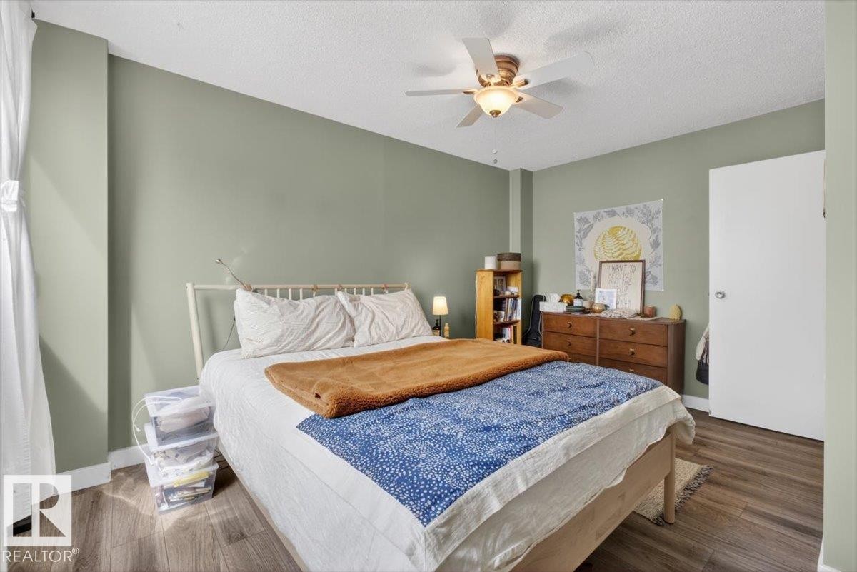 #405 10011 116 St Nw, Edmonton, AB - Indoor Photo Showing Bedroom