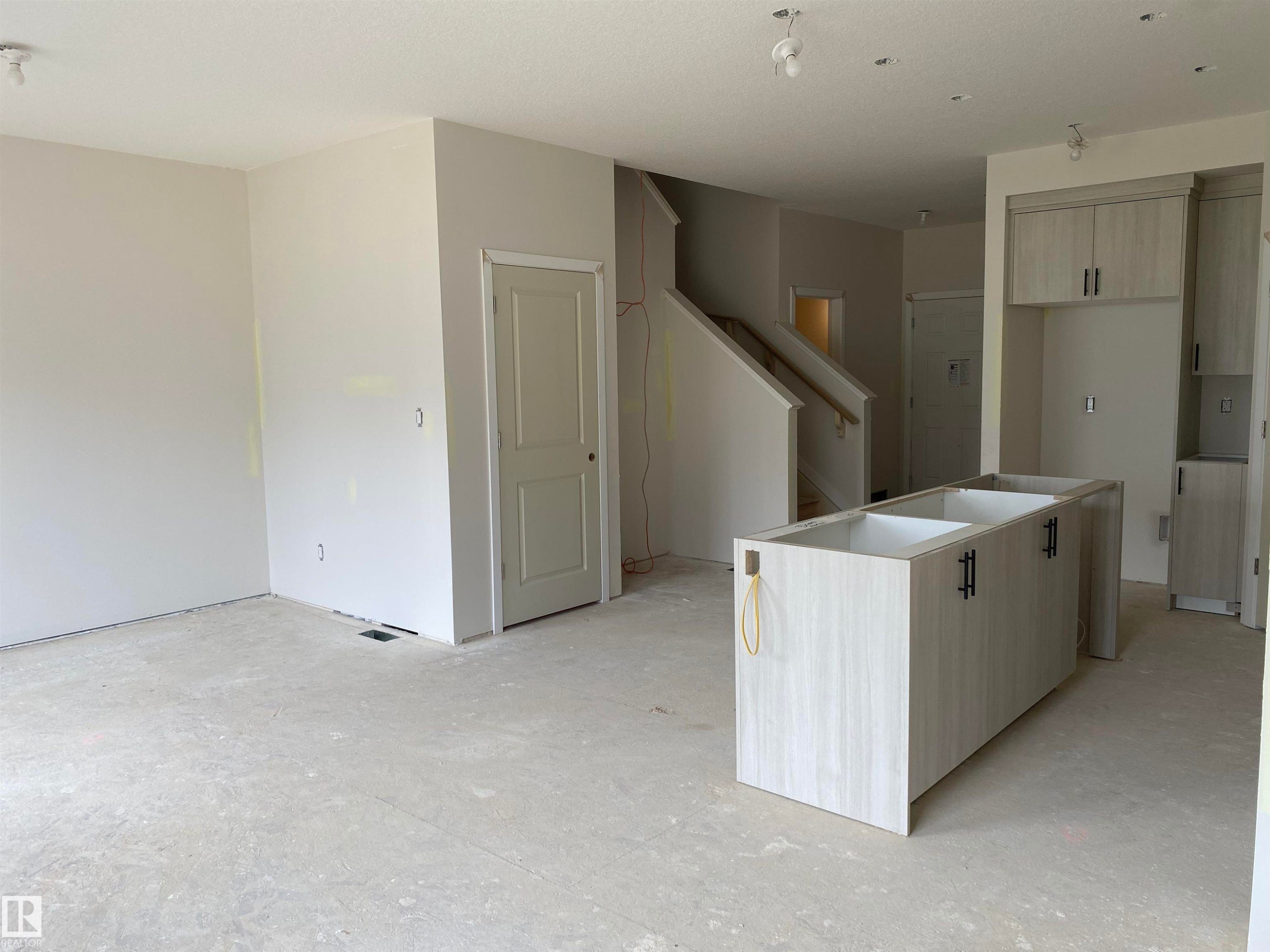 2362 Muckleplum Way, Edmonton, AB - Indoor Photo Showing Laundry Room