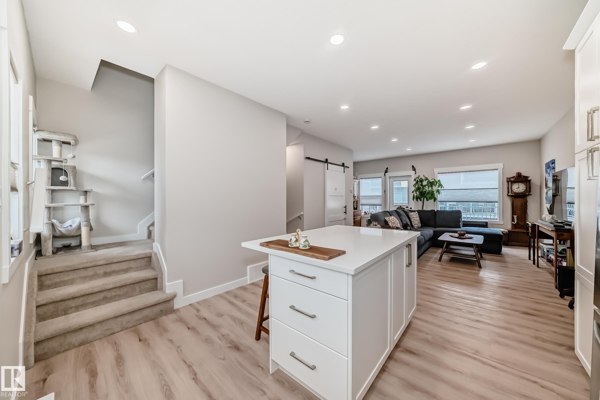 37 150 Everitt Dr, St. Albert, AB - Indoor Photo Showing Other Room