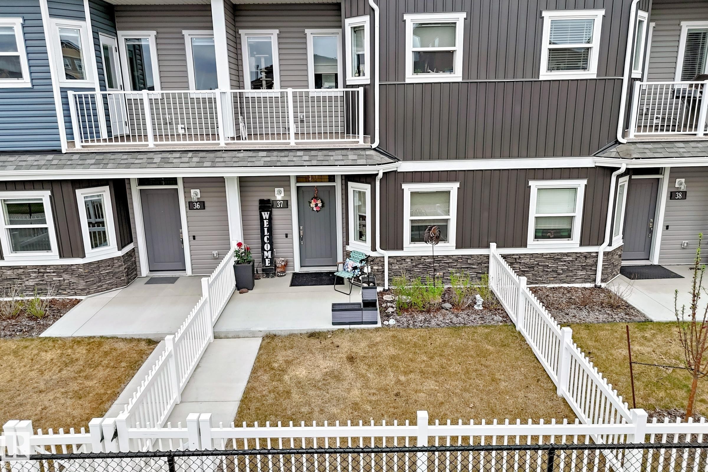 37 150 Everitt Dr, St. Albert, AB - Outdoor With Deck Patio Veranda With Facade