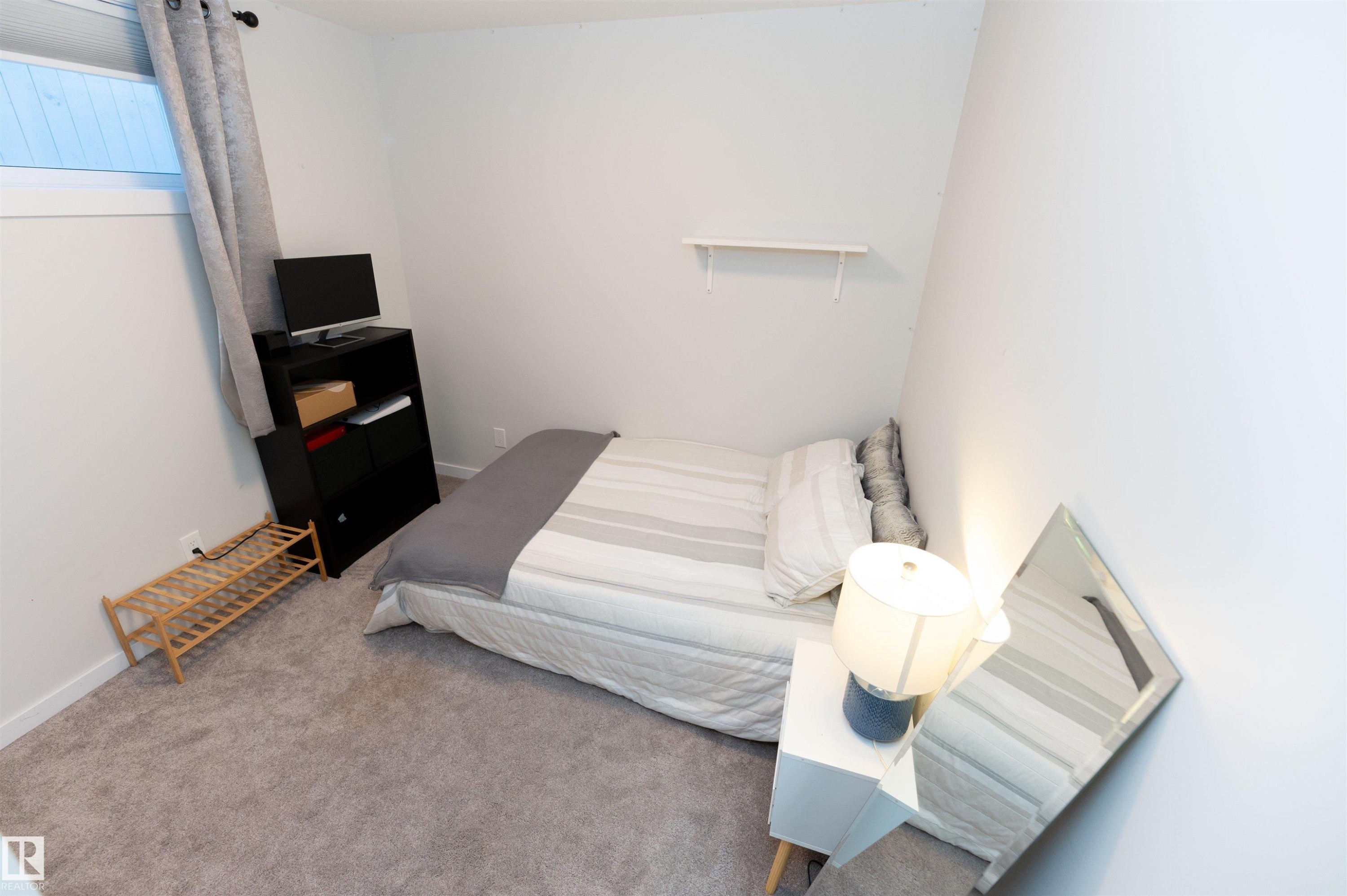 6078 Naden Landing, Edmonton, AB - Indoor Photo Showing Bedroom