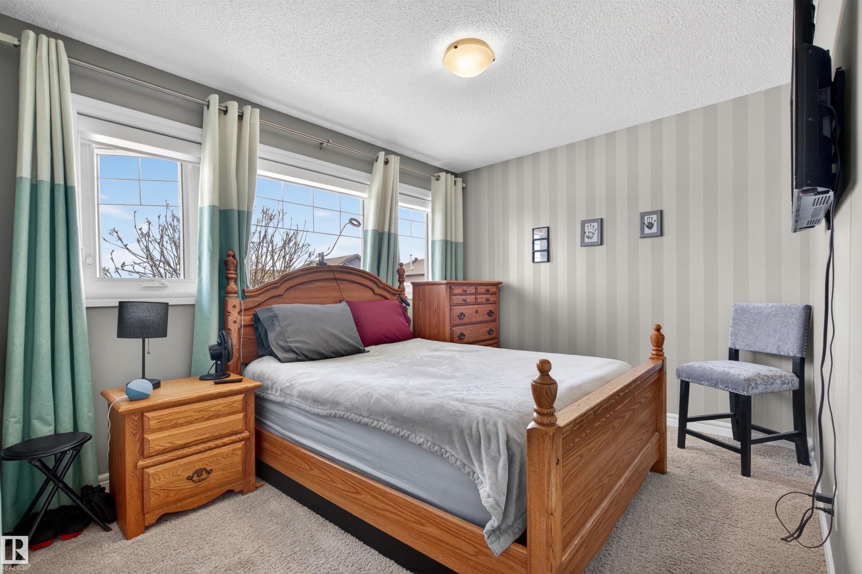 41 Tribute Common, Spruce Grove, AB - Indoor Photo Showing Bedroom