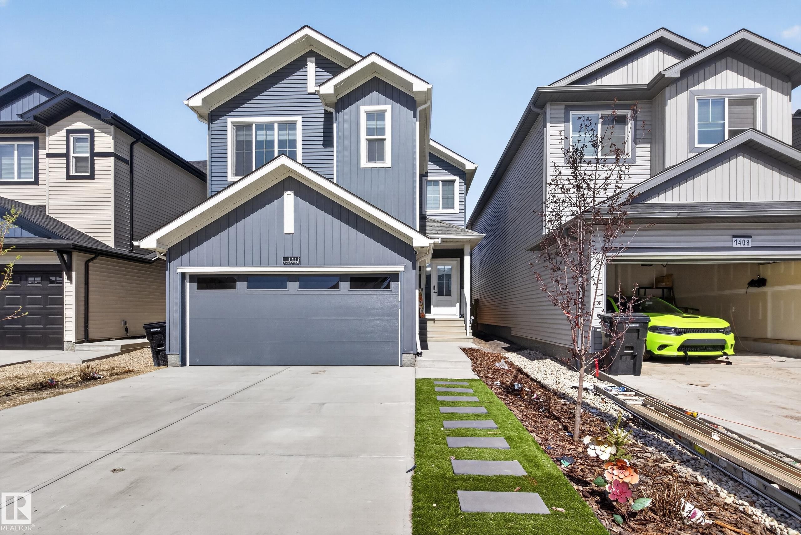 1412 11 Avenue, Edmonton, AB - Outdoor With Facade