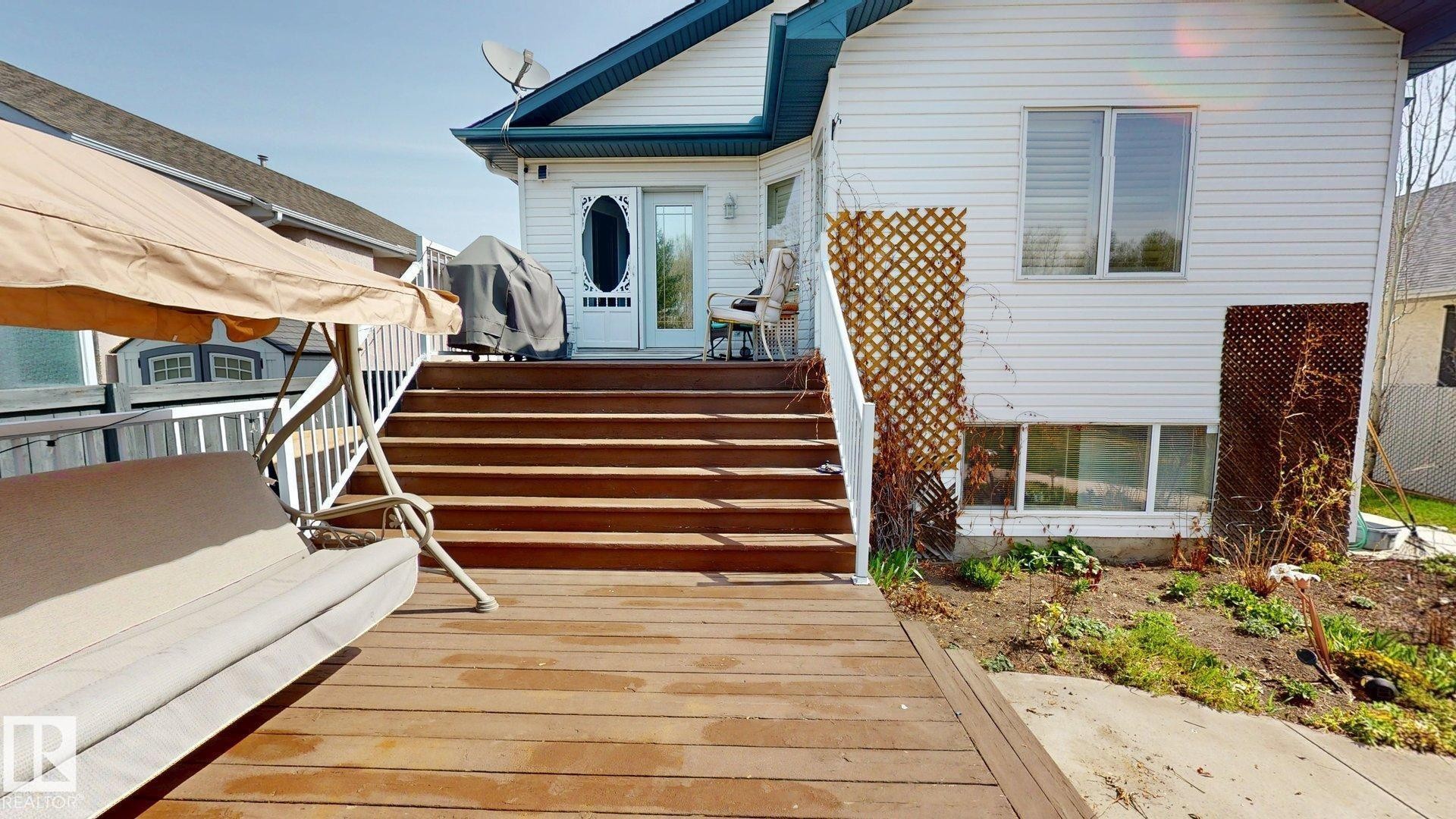 29 Second Avenue, Ardrossan, AB - Outdoor With Exterior