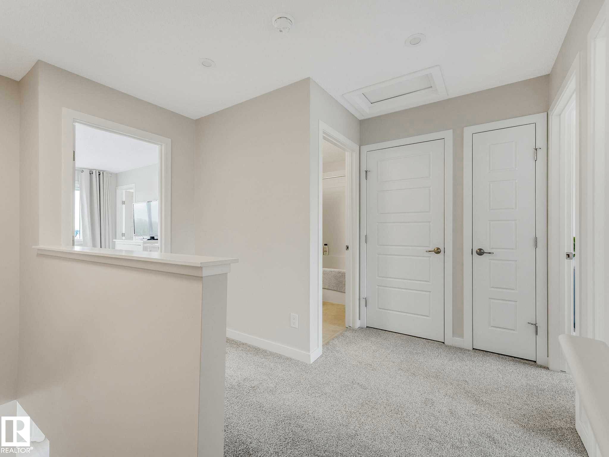 2426 Trumpeter Way, Edmonton, AB - Indoor Photo Showing Other Room