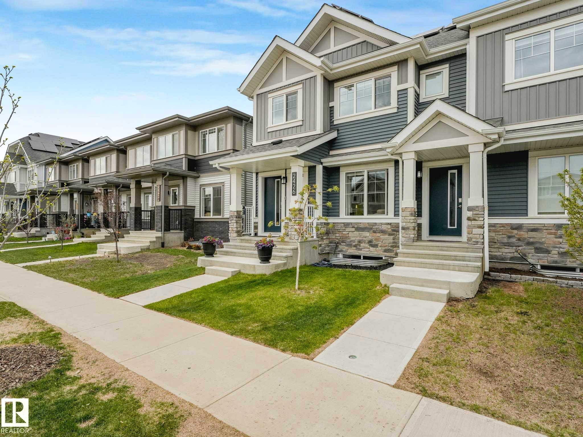 2426 Trumpeter Way, Edmonton, AB - Outdoor With Facade
