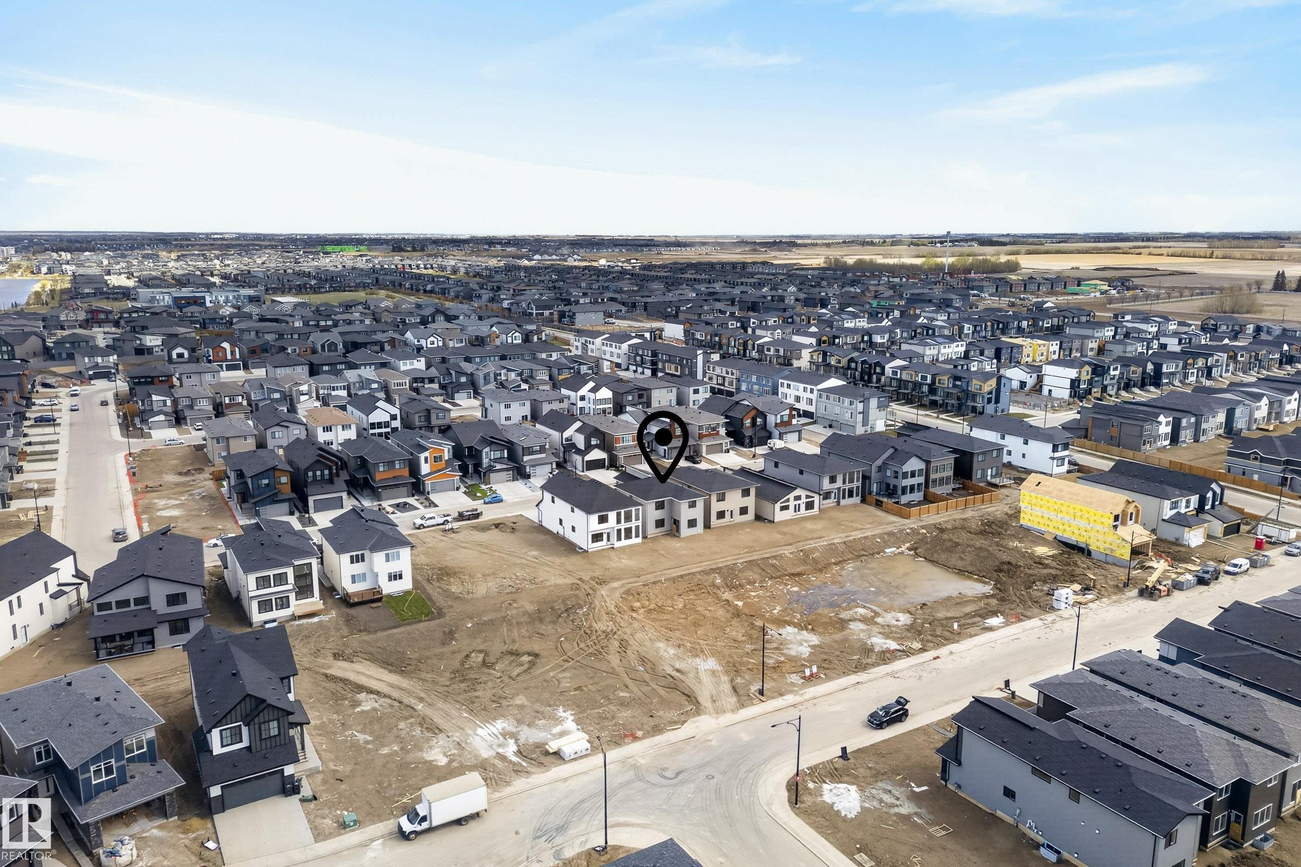 7089 Kiviaq Crescent, Edmonton, AB - Outdoor With View