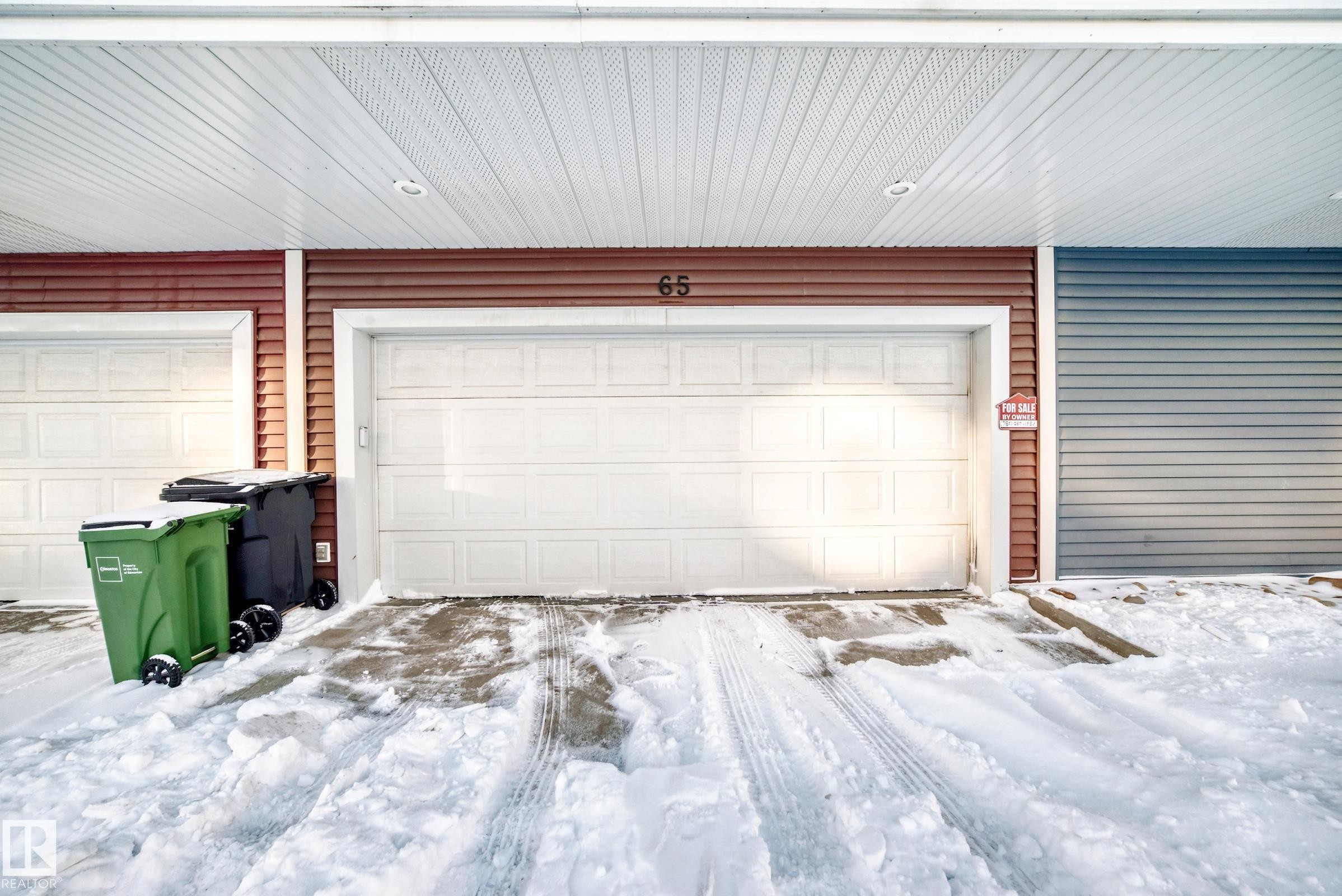 65 8315 180 Avenue, Edmonton, AB - Photo Showing Garage