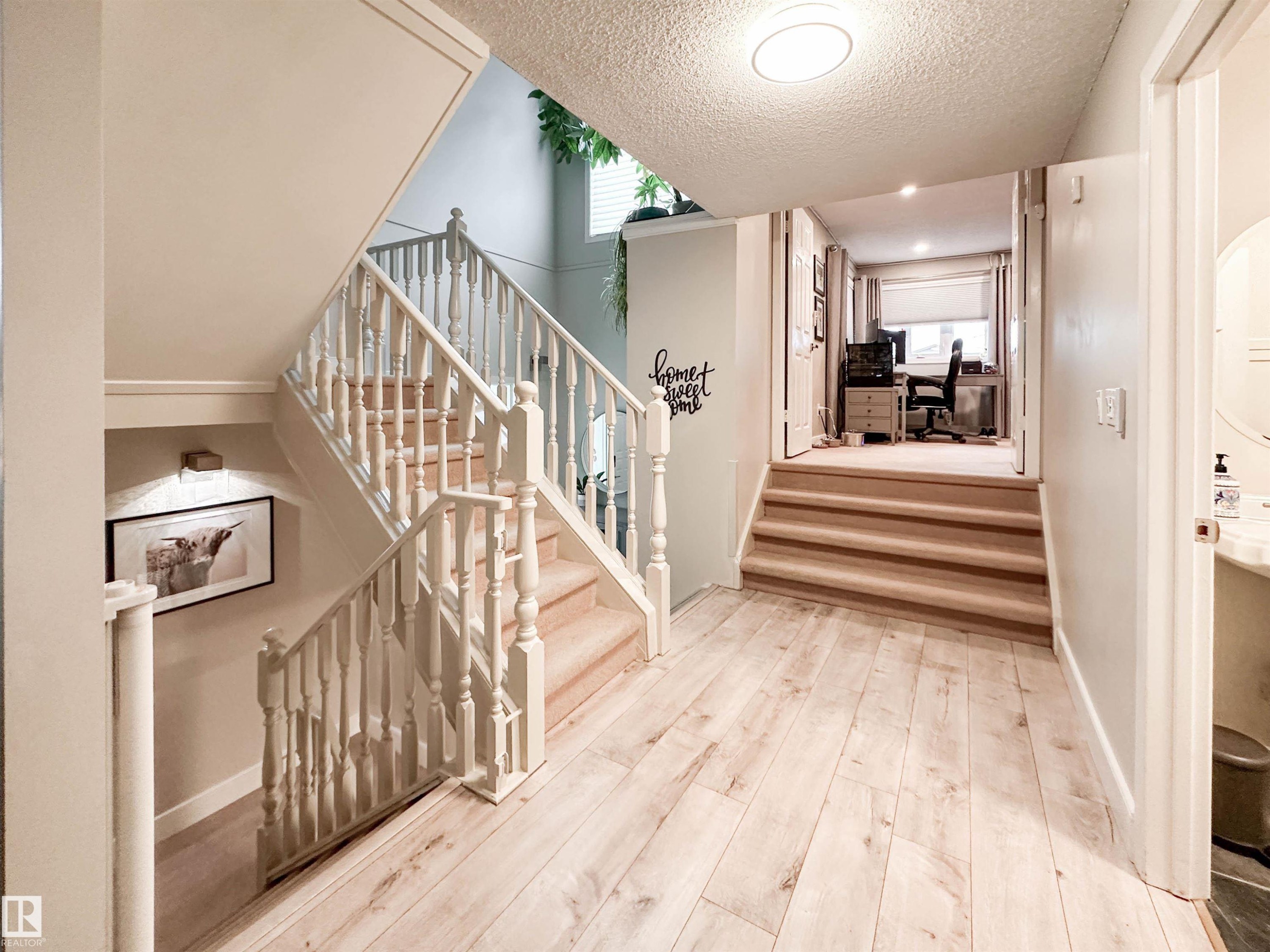 8 Whiteoaks Estates, St. Albert, AB - Indoor Photo Showing Other Room