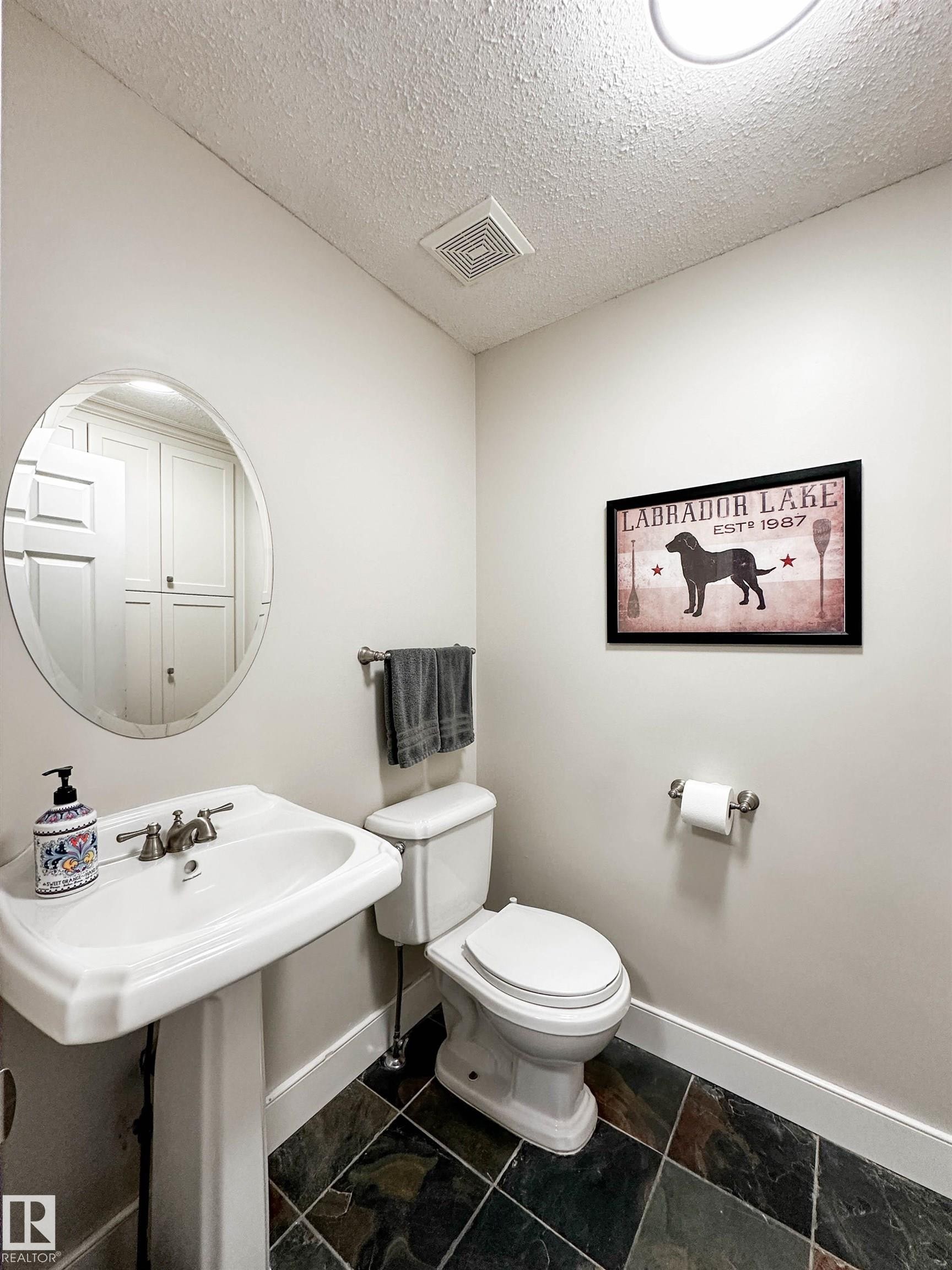 8 Whiteoaks Estates, St. Albert, AB - Indoor Photo Showing Bathroom