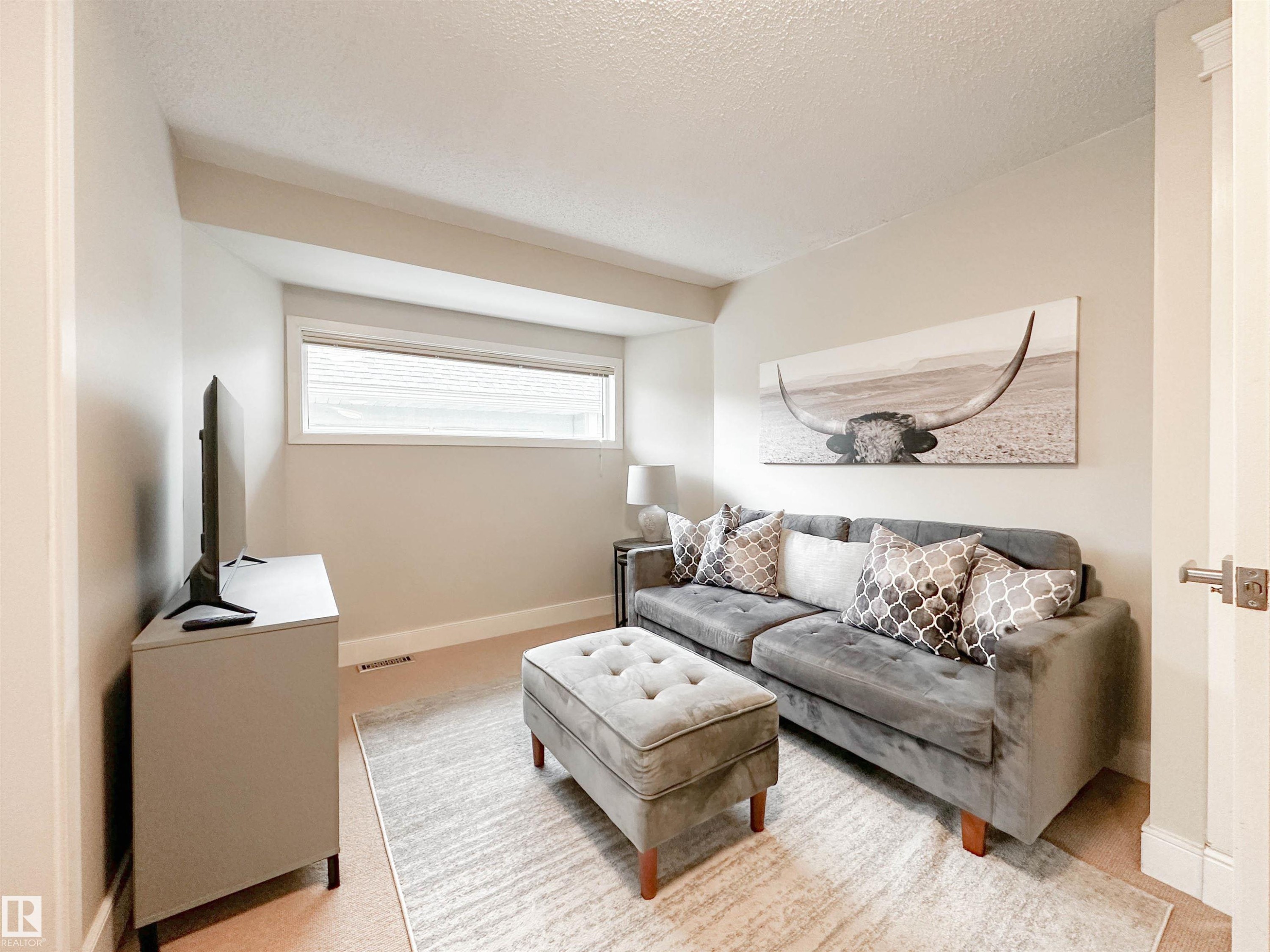 8 Whiteoaks Estates, St. Albert, AB - Indoor Photo Showing Other Room