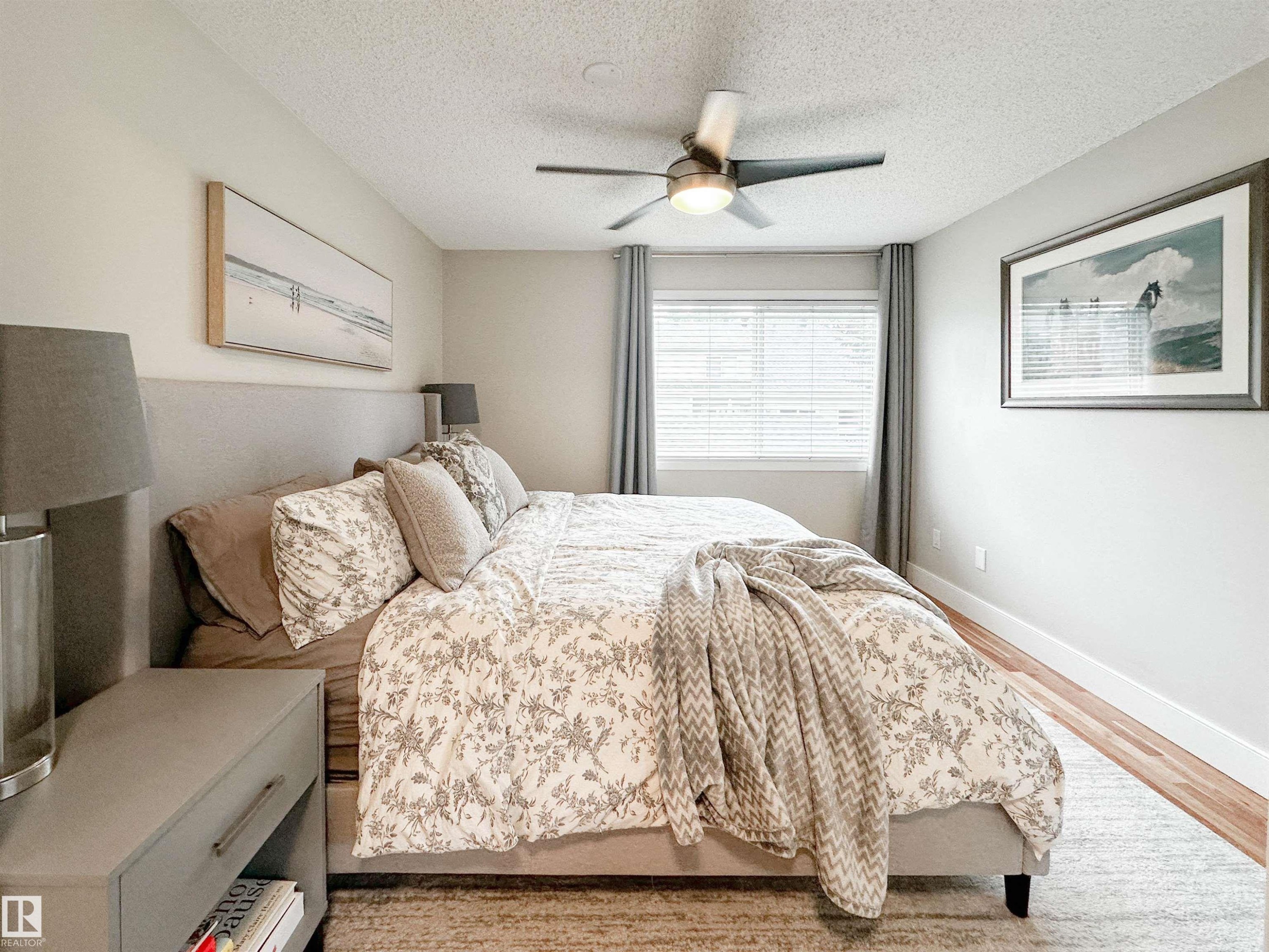 8 Whiteoaks Estates, St. Albert, AB - Indoor Photo Showing Bedroom