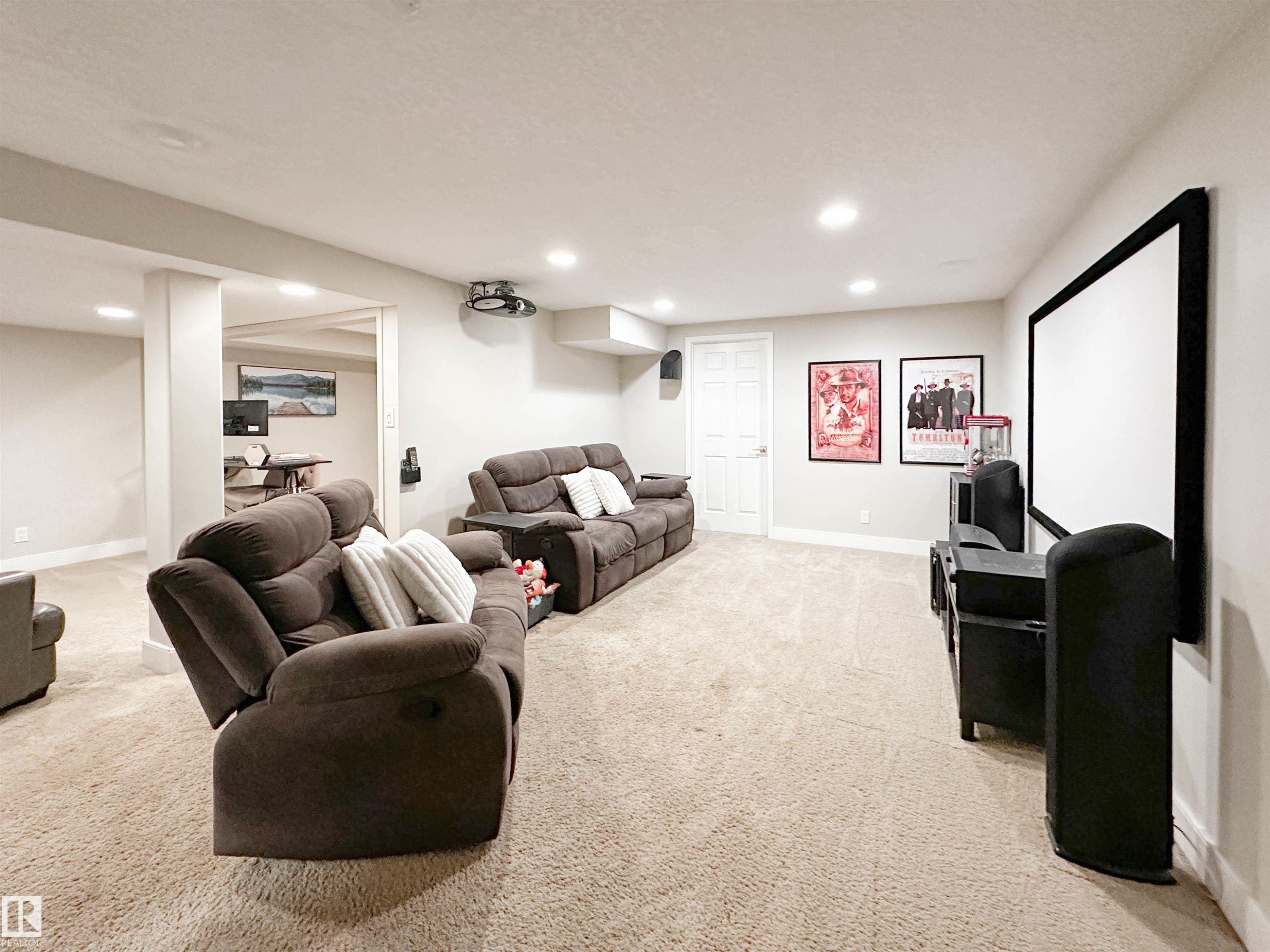 8 Whiteoaks Estates, St. Albert, AB - Indoor Photo Showing Basement