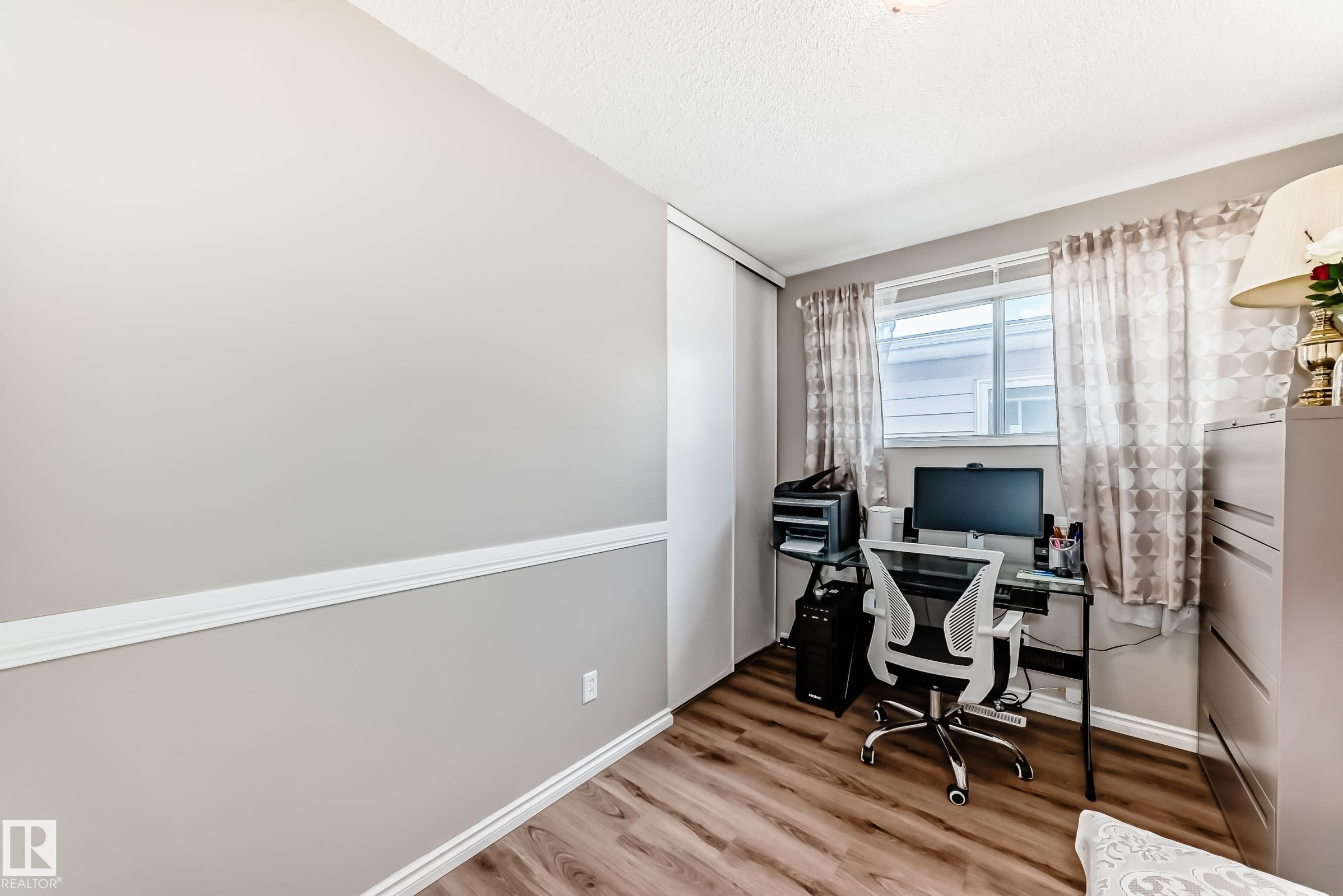 13911 23 Street, Edmonton, AB