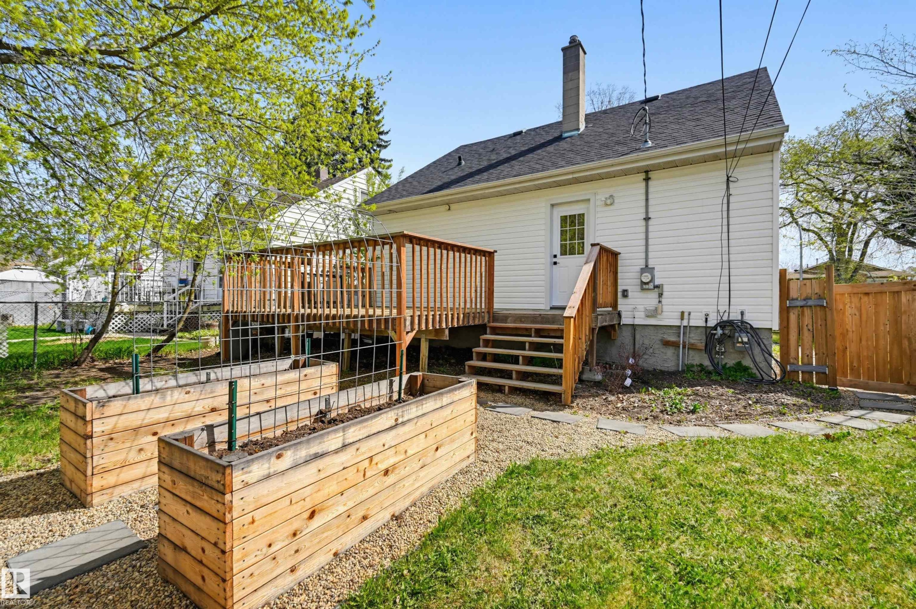 11210 105 Street, Edmonton, AB - Outdoor With Deck Patio Veranda