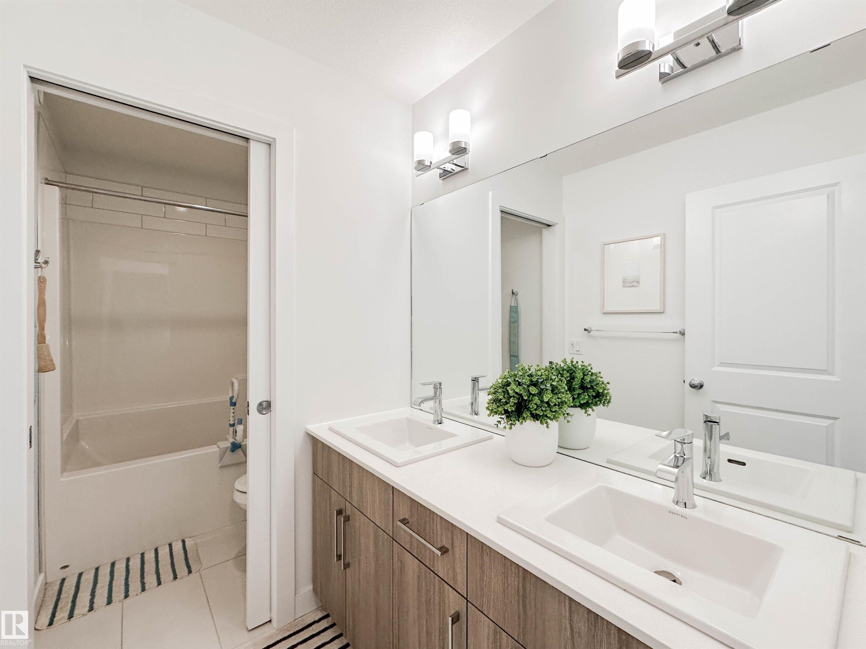 16 Jennifer Crescent, St. Albert, AB - Indoor Photo Showing Bathroom