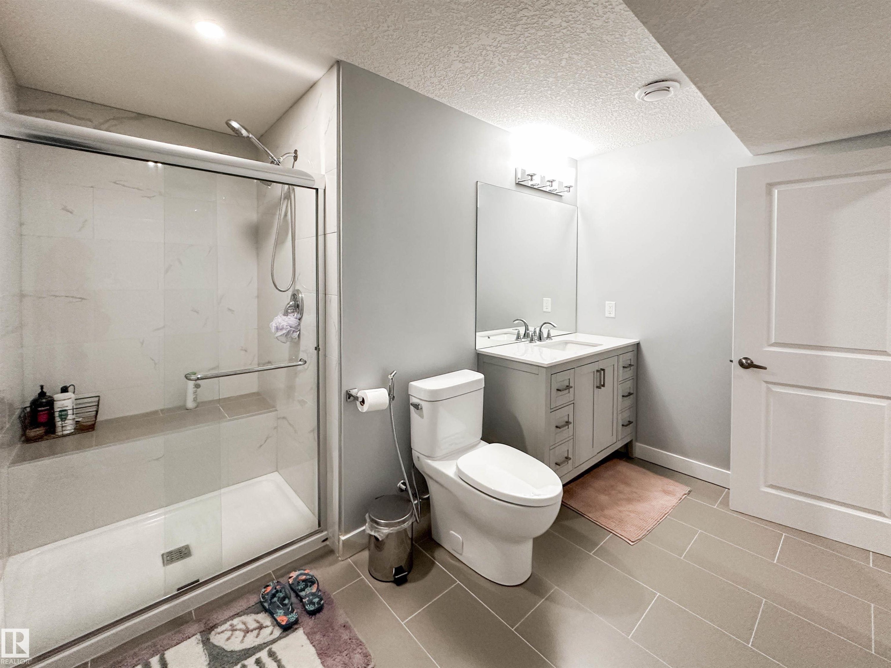 16 Jennifer Crescent, St. Albert, AB - Indoor Photo Showing Bathroom