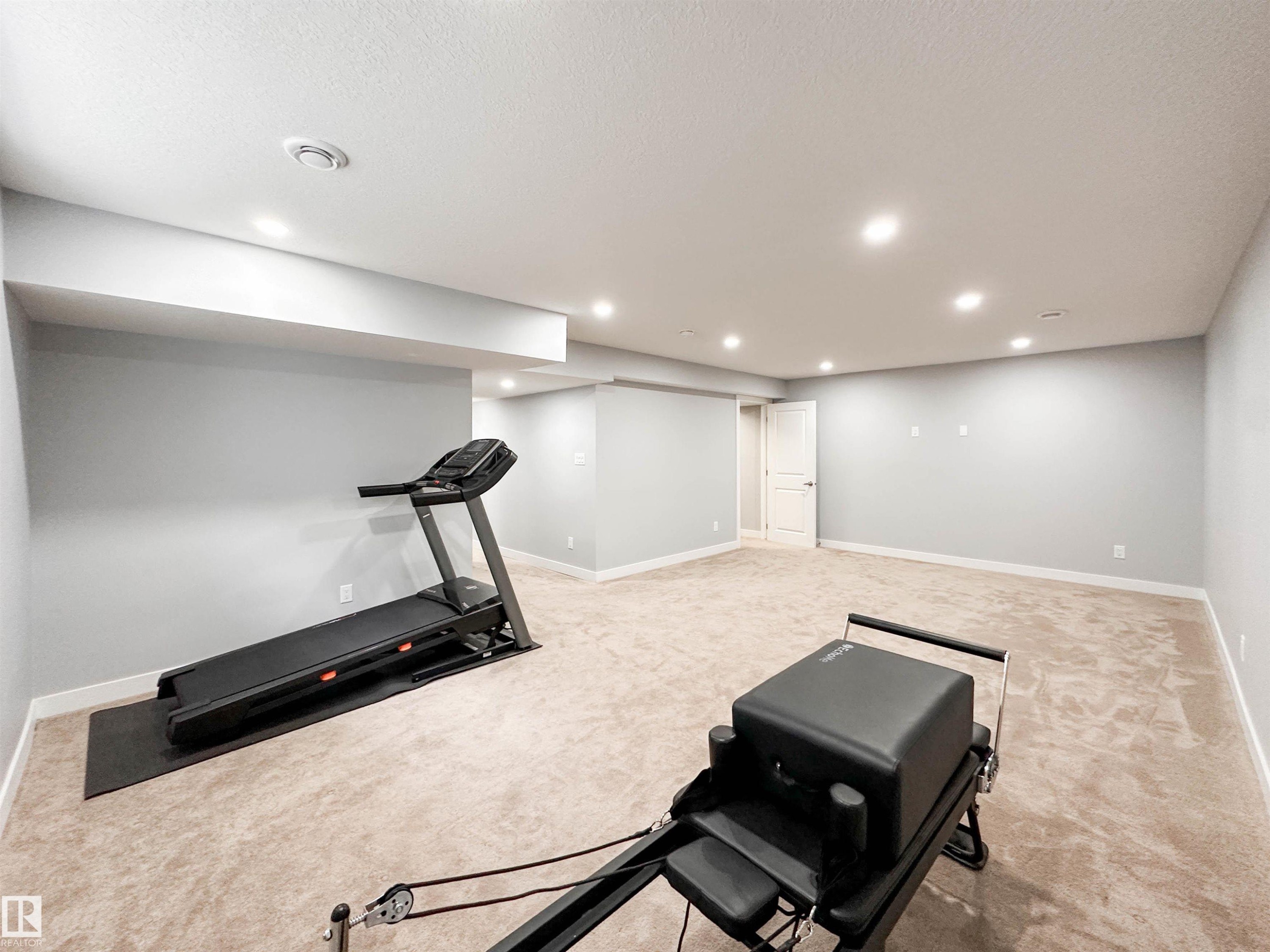 16 Jennifer Crescent, St. Albert, AB - Indoor