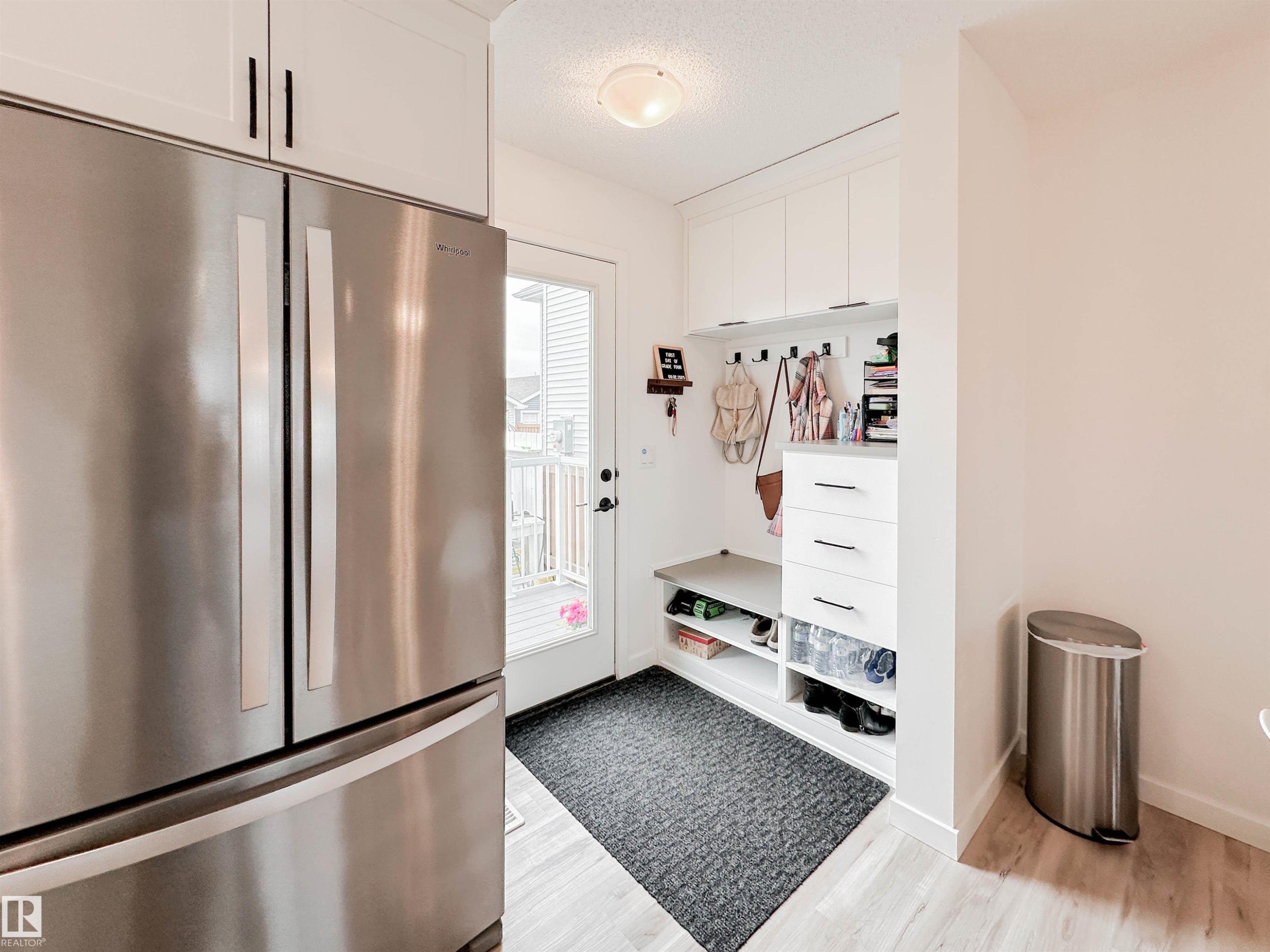 21019 130 Avenue, Edmonton, AB - Indoor