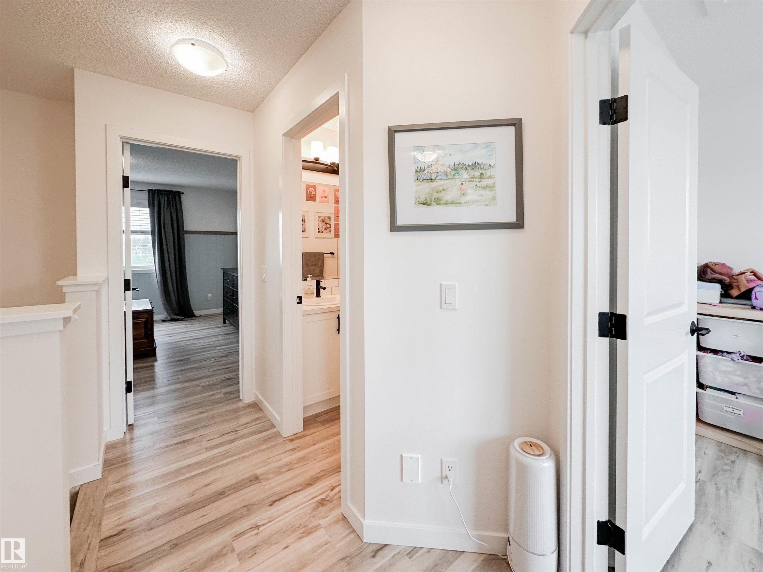 21019 130 Avenue, Edmonton, AB - Indoor Photo Showing Other Room