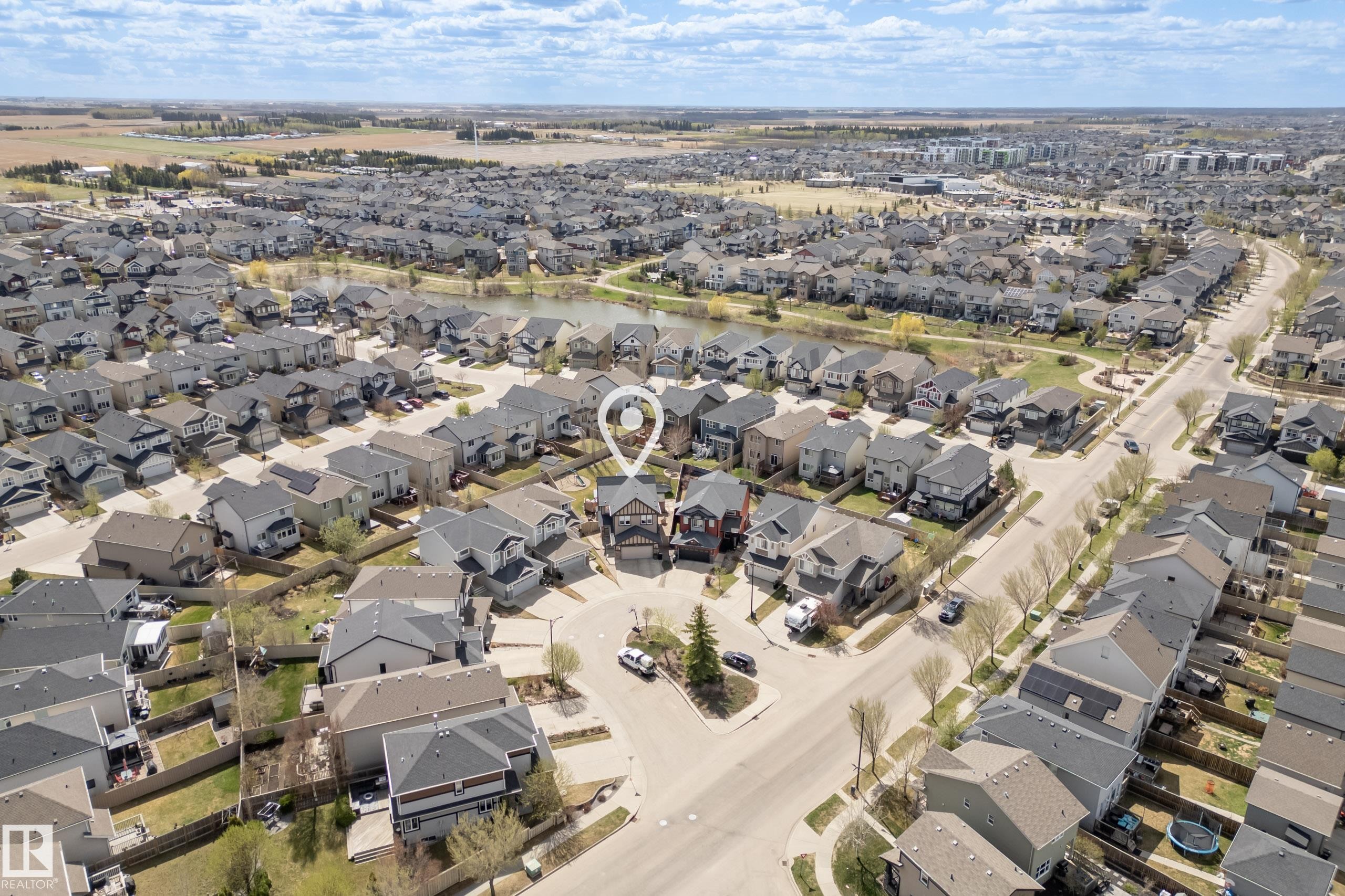 3510 Abbott Close, Edmonton, AB - Outdoor With View