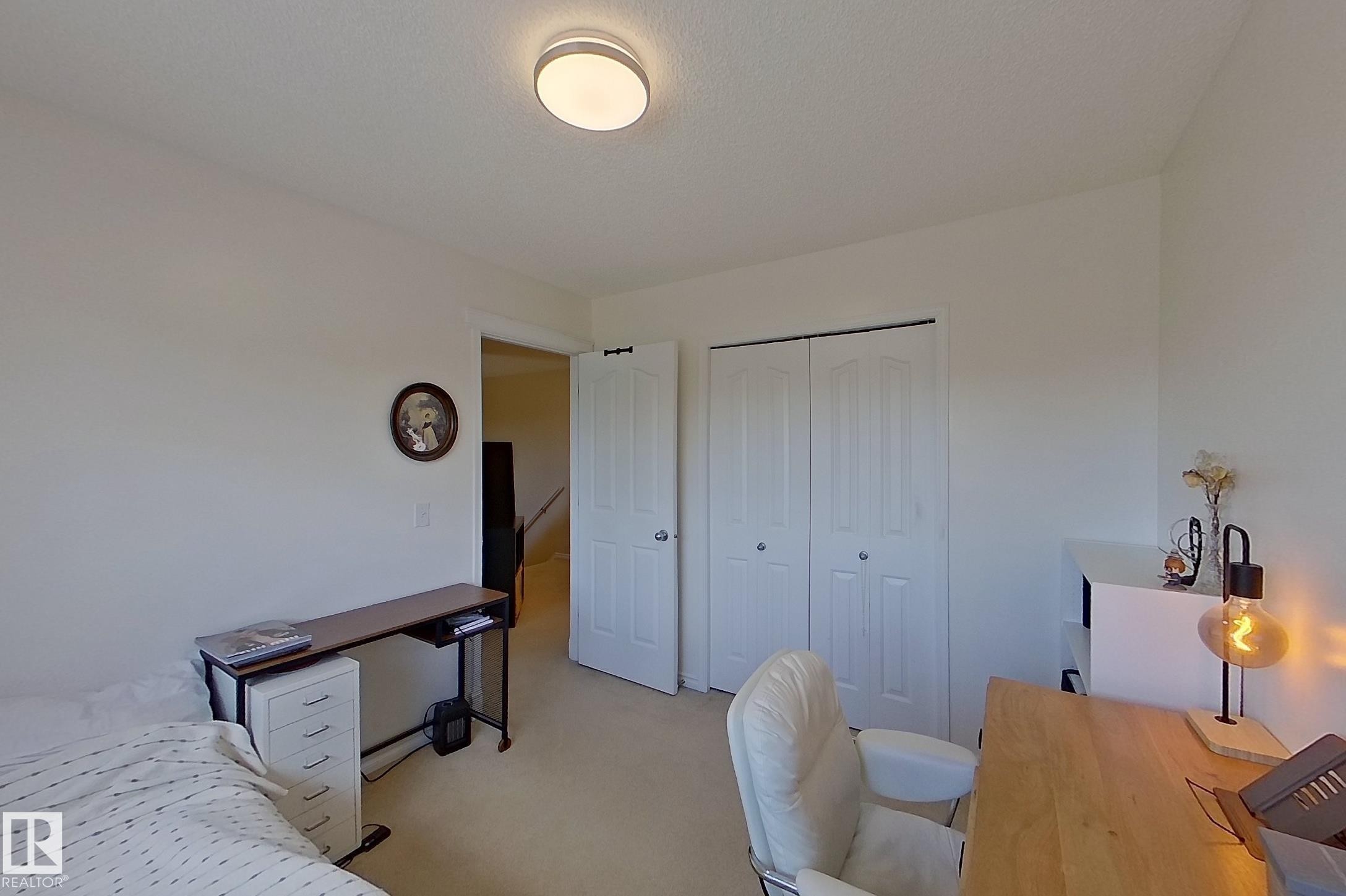 3540 Mclean Crescent, Edmonton, AB - Indoor