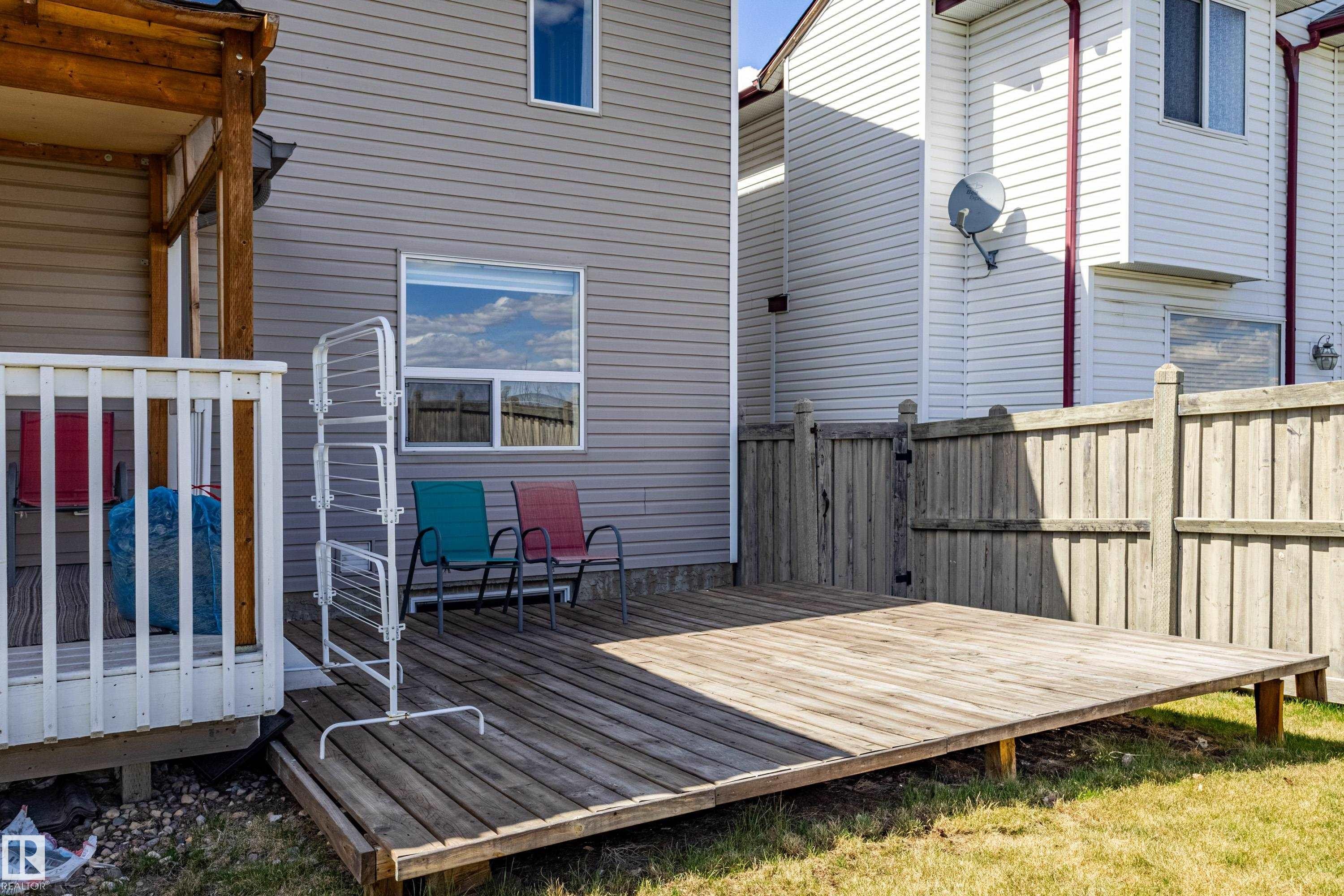 3540 Mclean Crescent, Edmonton, AB - Outdoor With Deck Patio Veranda With Exterior