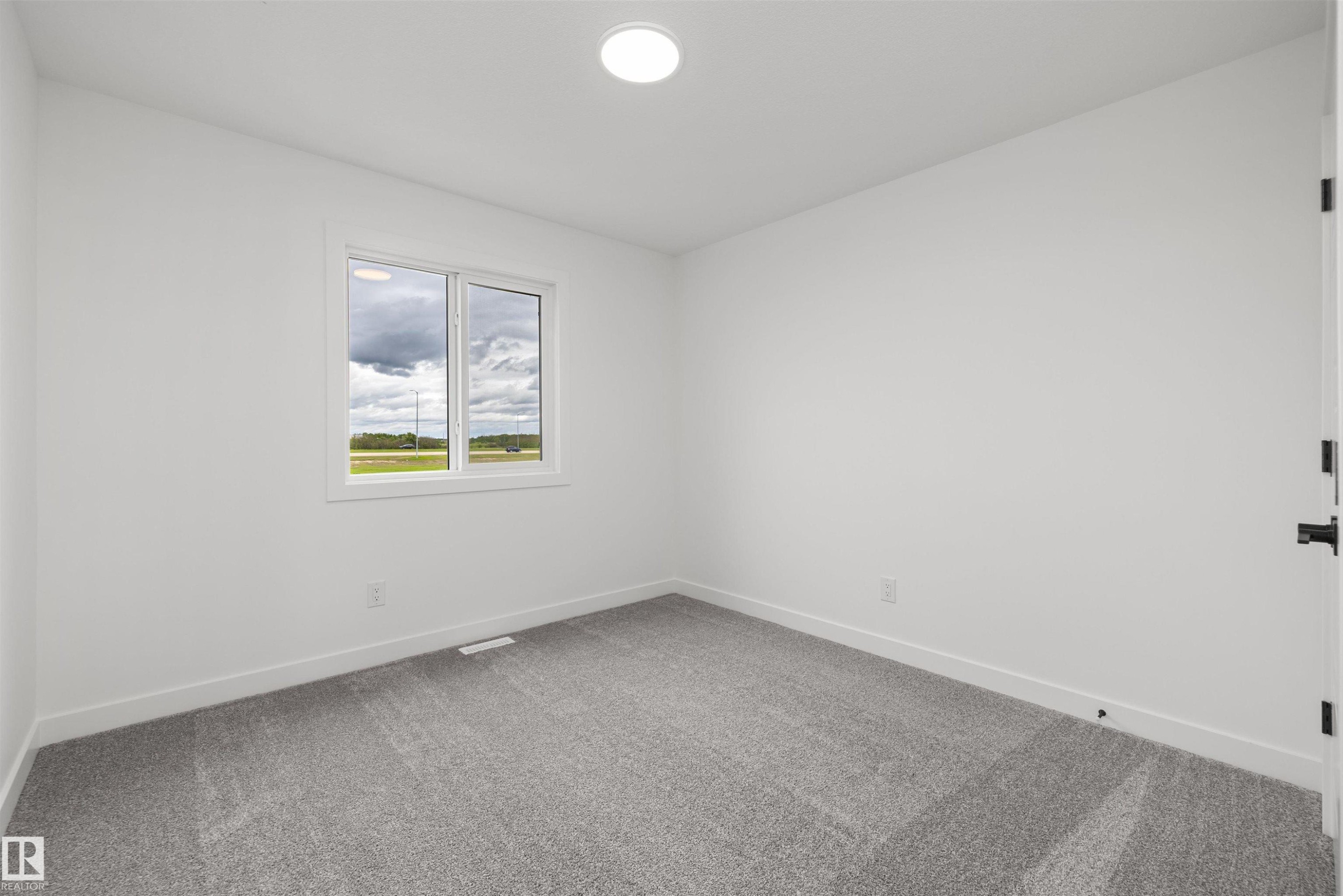 8608 183 Avenue, Edmonton, AB