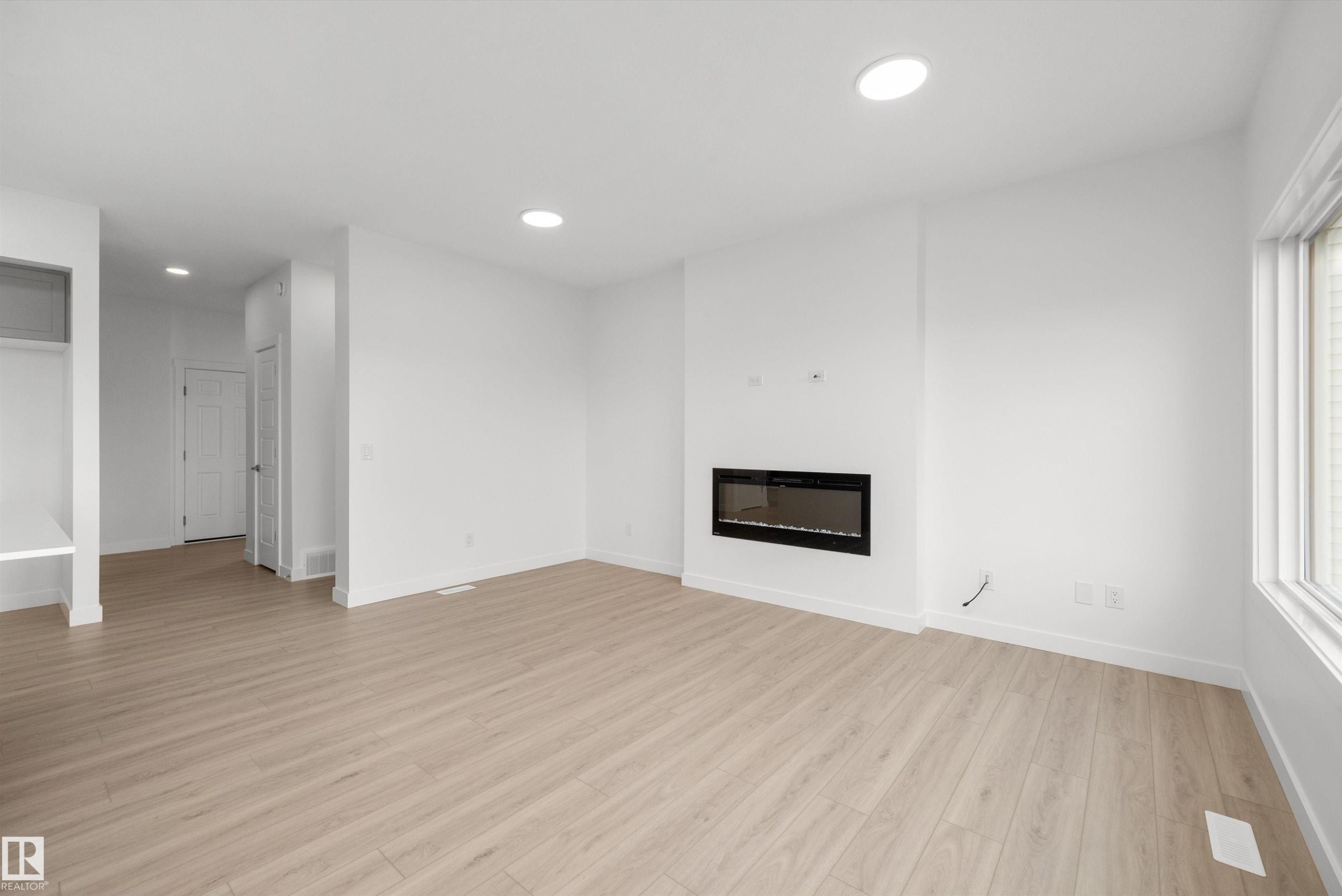 8536 183 Avenue, Edmonton, AB