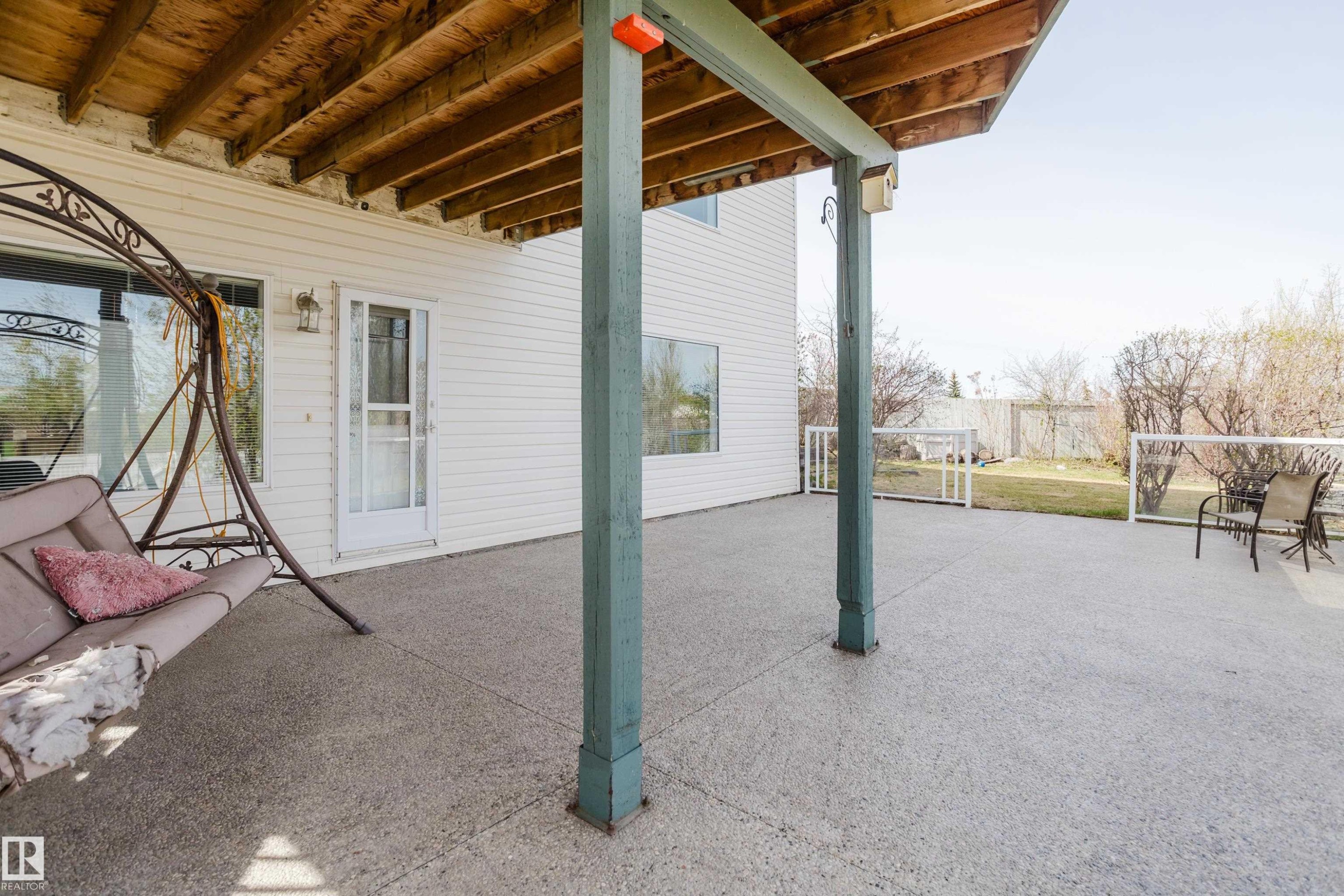 16620 81 Street, Edmonton, AB - Outdoor With Exterior