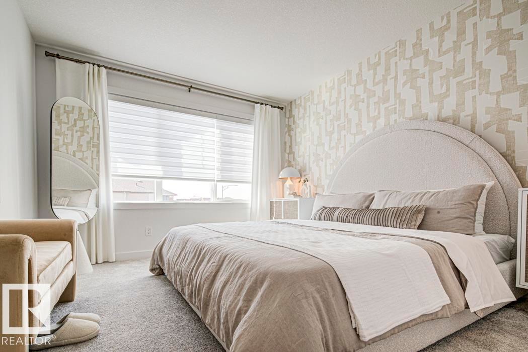 8532 183 Avenue, Edmonton, AB - Indoor Photo Showing Bedroom