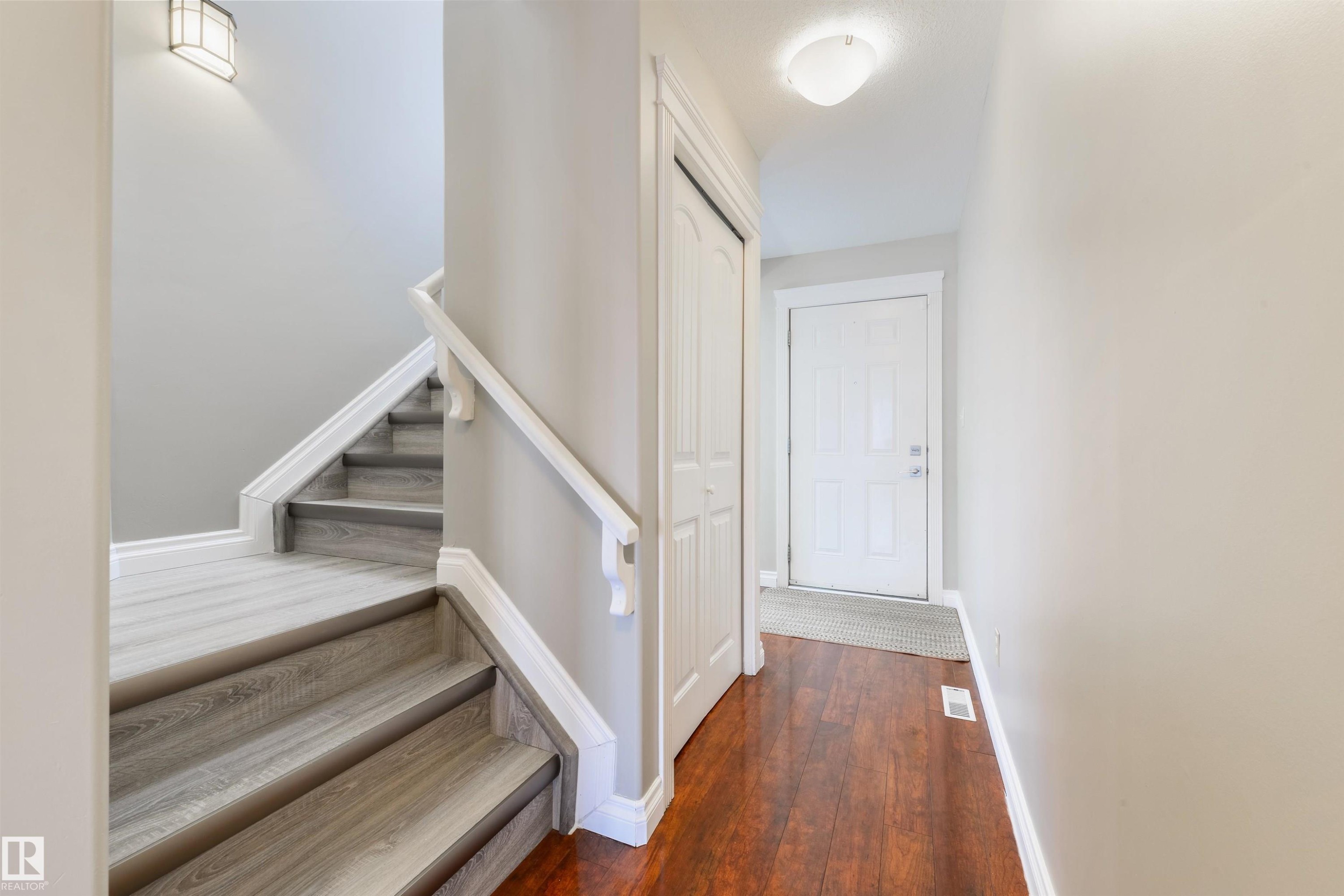 68 Meridian Loop, Stony Plain, AB - Indoor Photo Showing Other Room