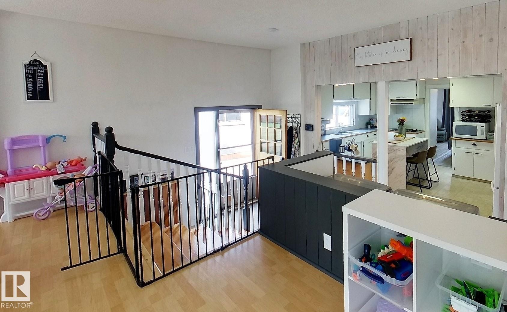 7126 4A Ave, Edson, AB - Indoor Photo Showing Other Room