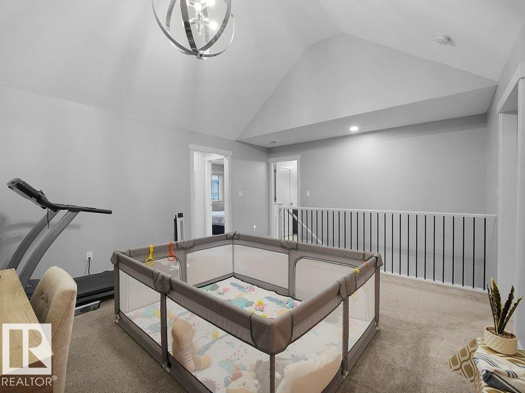 5055 Andison Close, Edmonton, AB - Indoor Photo Showing Other Room