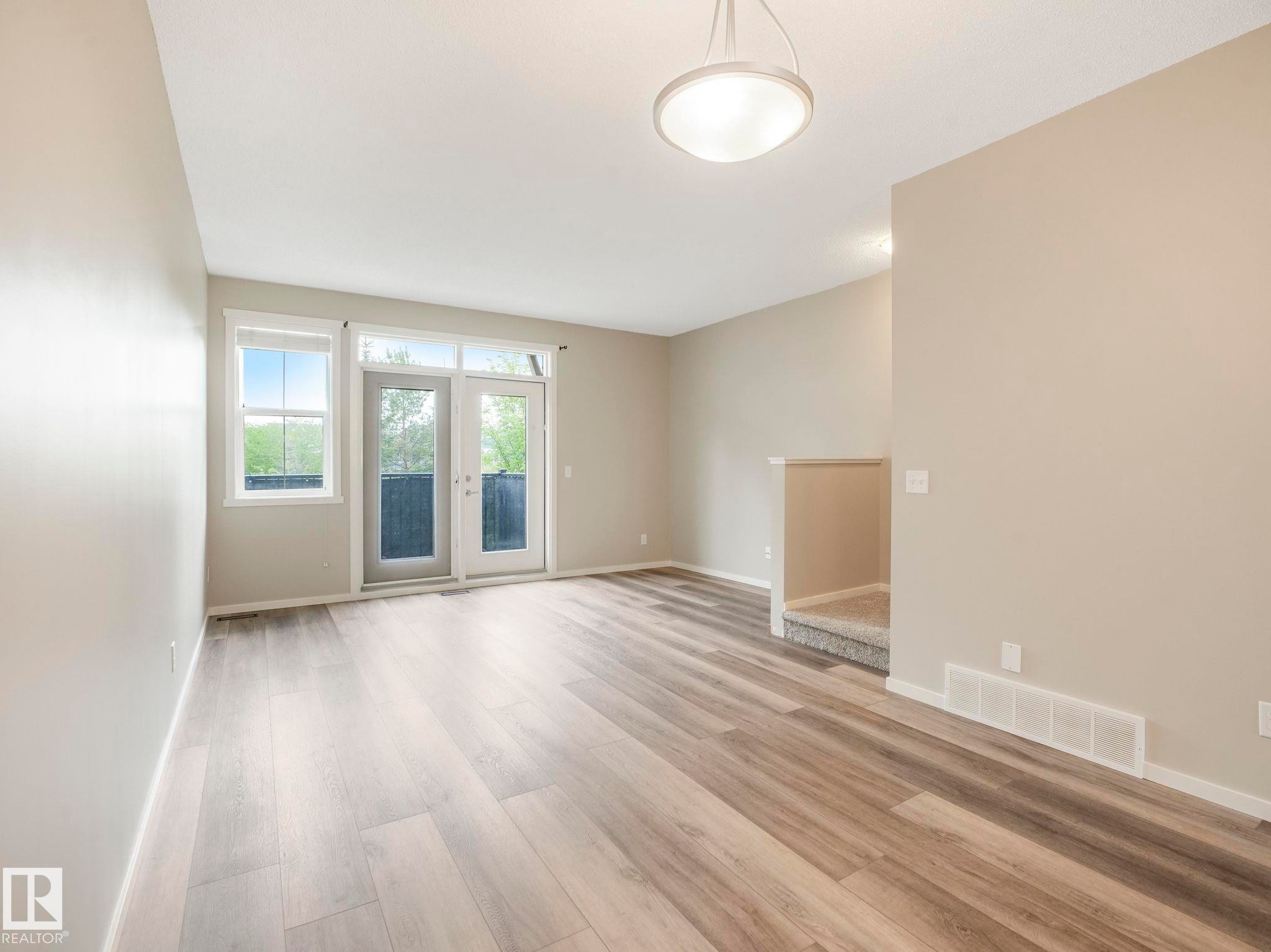 122 603 Watt Boulevard, Edmonton, AB - Indoor Photo Showing Other Room