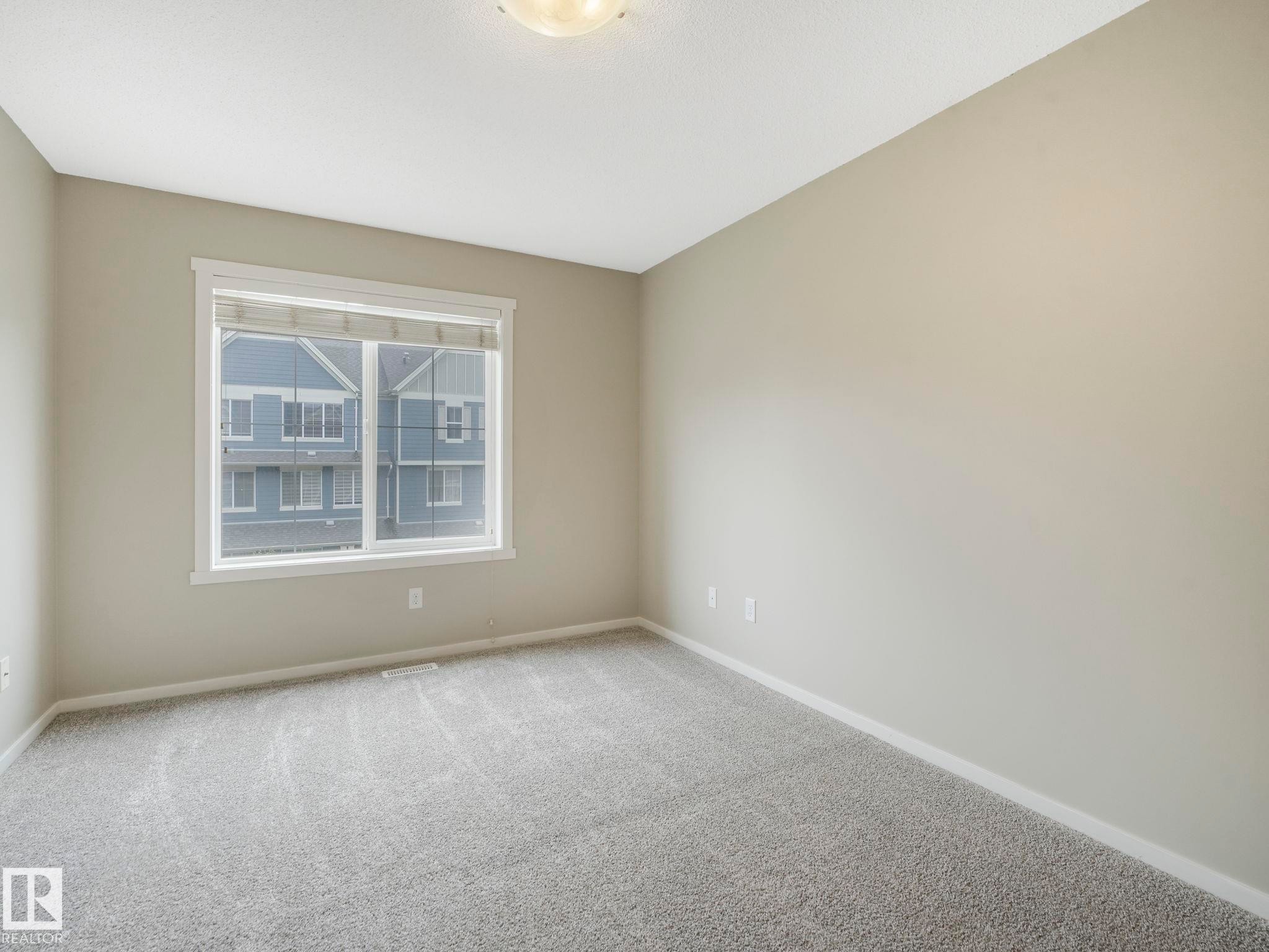 122 603 Watt Boulevard, Edmonton, AB - Indoor Photo Showing Other Room