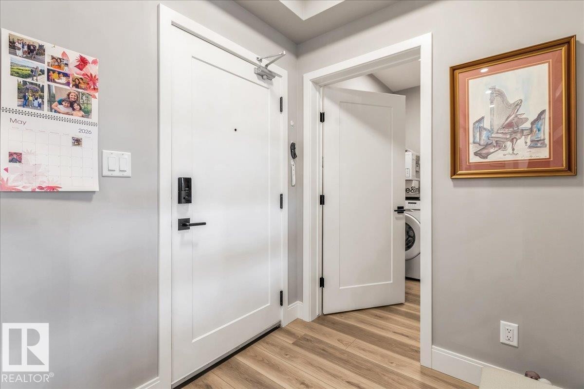 428 7463 May Common, Edmonton, AB - Indoor