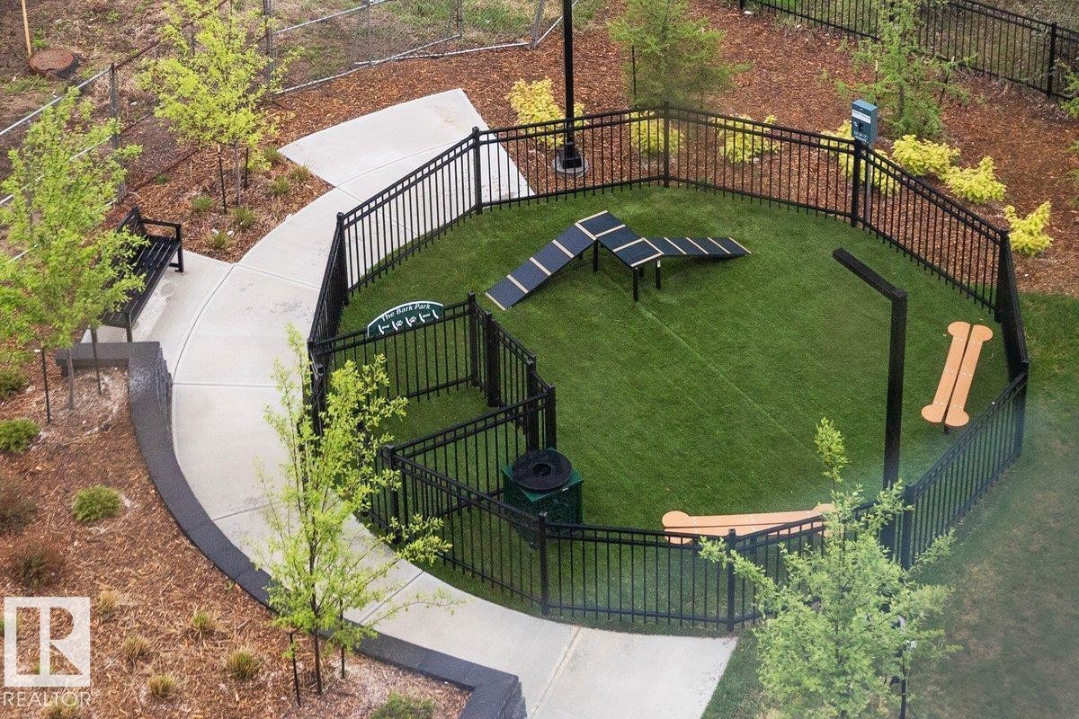 OWNER AMENITY - THE EDGE "BARK PARK" - A GREAT SPACE FOR YOUR DOG TO HAVE A PLAY - 428 7463 May Common, Edmonton, AB - Outdoor