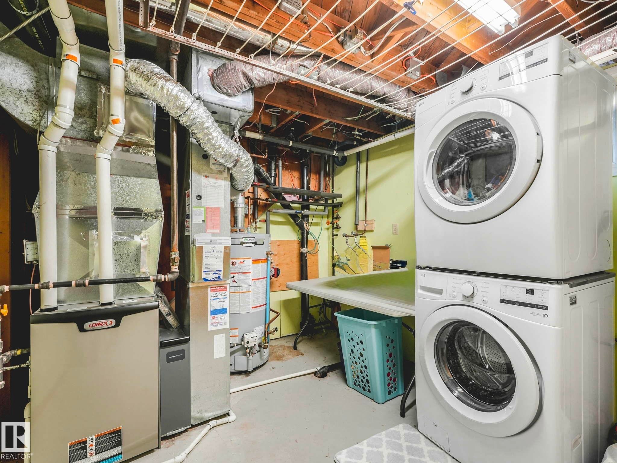 14611 89 Avenue, Edmonton, AB - Indoor Photo Showing Laundry Room