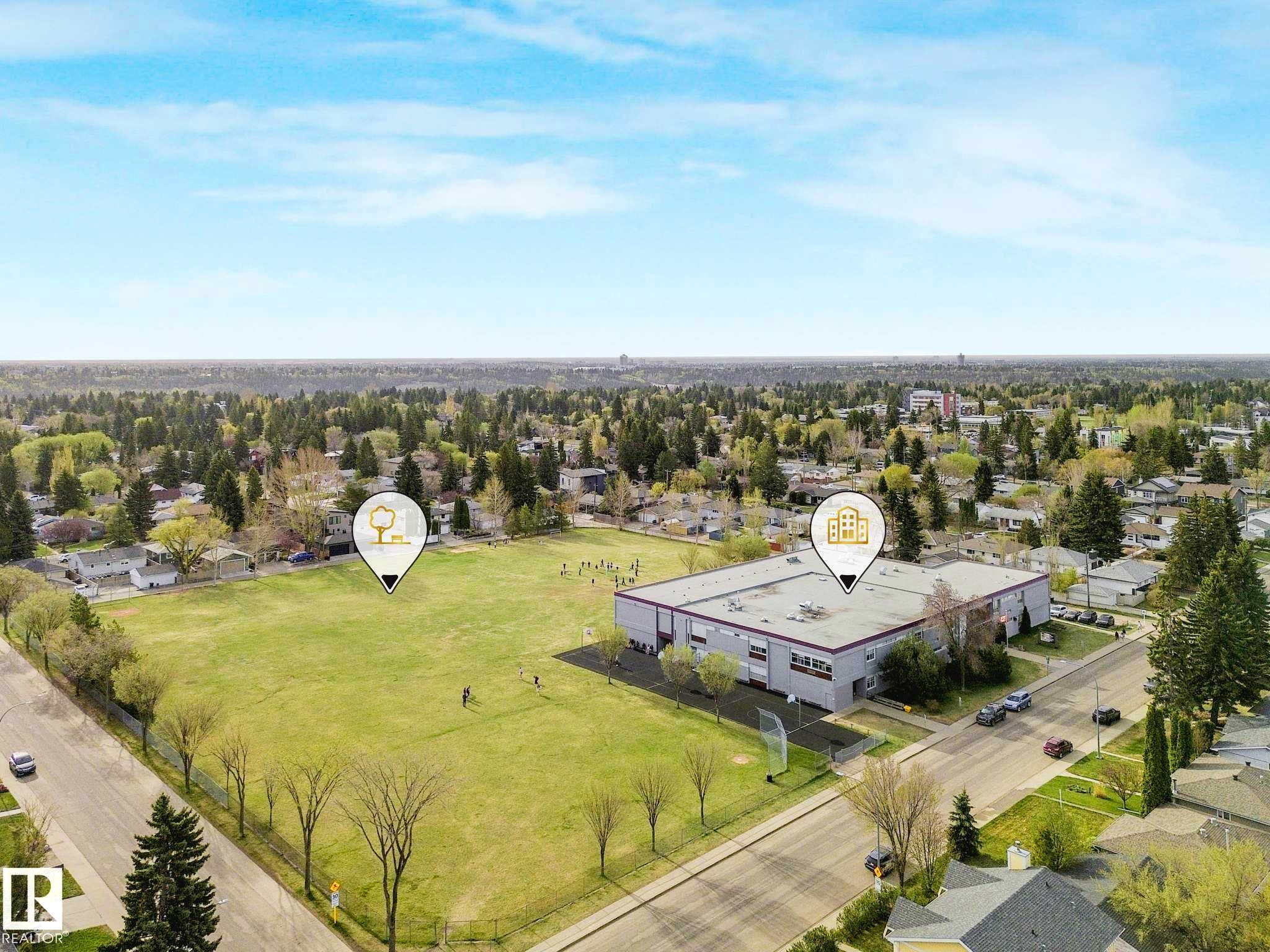 14611 89 Avenue, Edmonton, AB - Outdoor With View