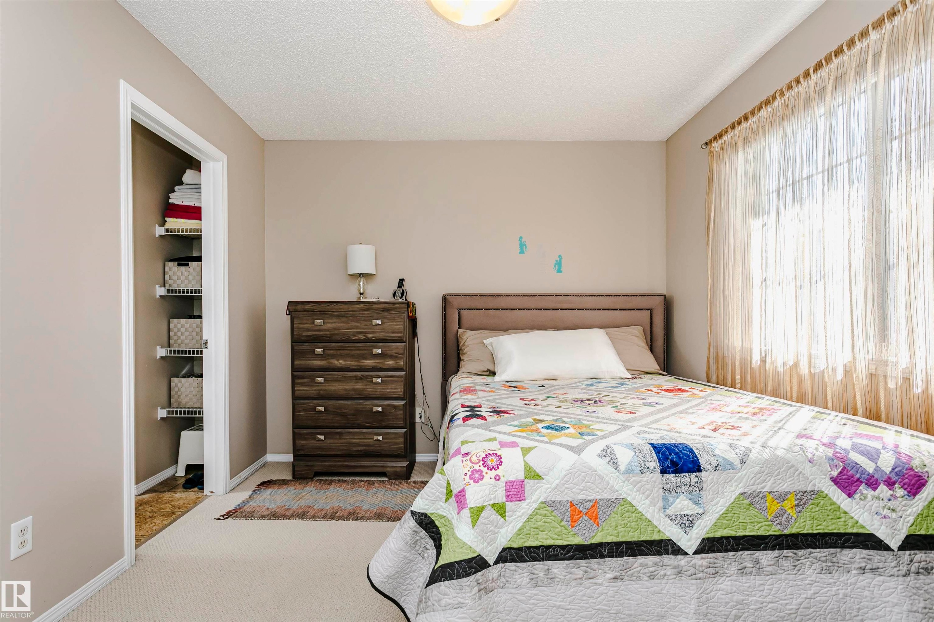 118 2051 Towne Centre Boulevard, Edmonton, AB - Indoor Photo Showing Bedroom