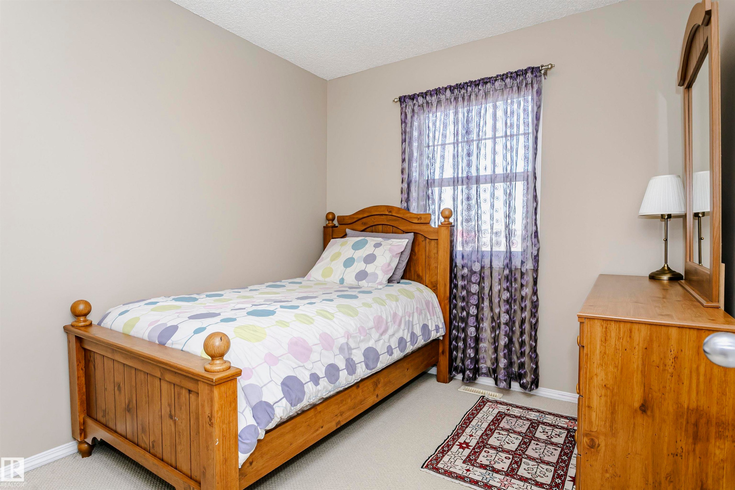 118 2051 Towne Centre Boulevard, Edmonton, AB - Indoor Photo Showing Bedroom