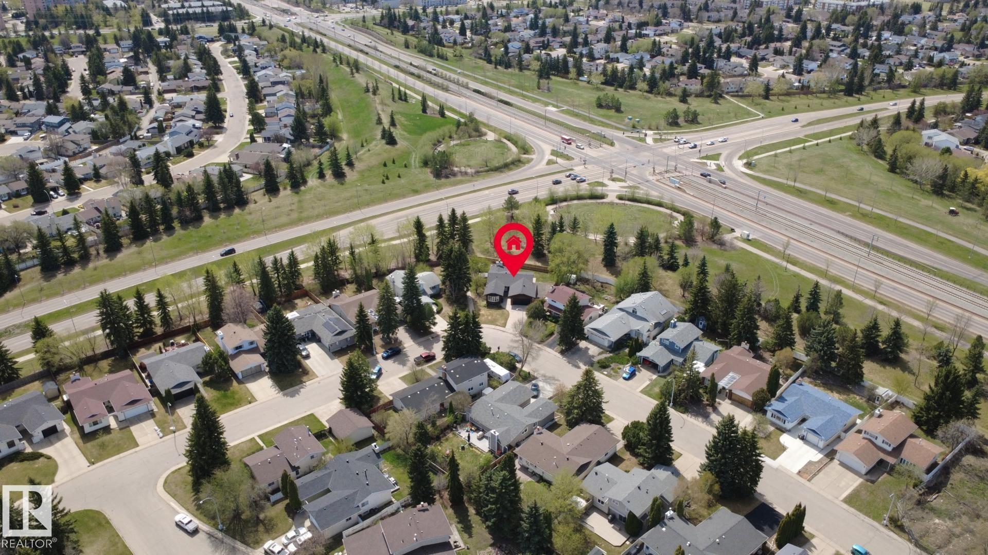 3412 110 Street, Edmonton, AB - Outdoor With View