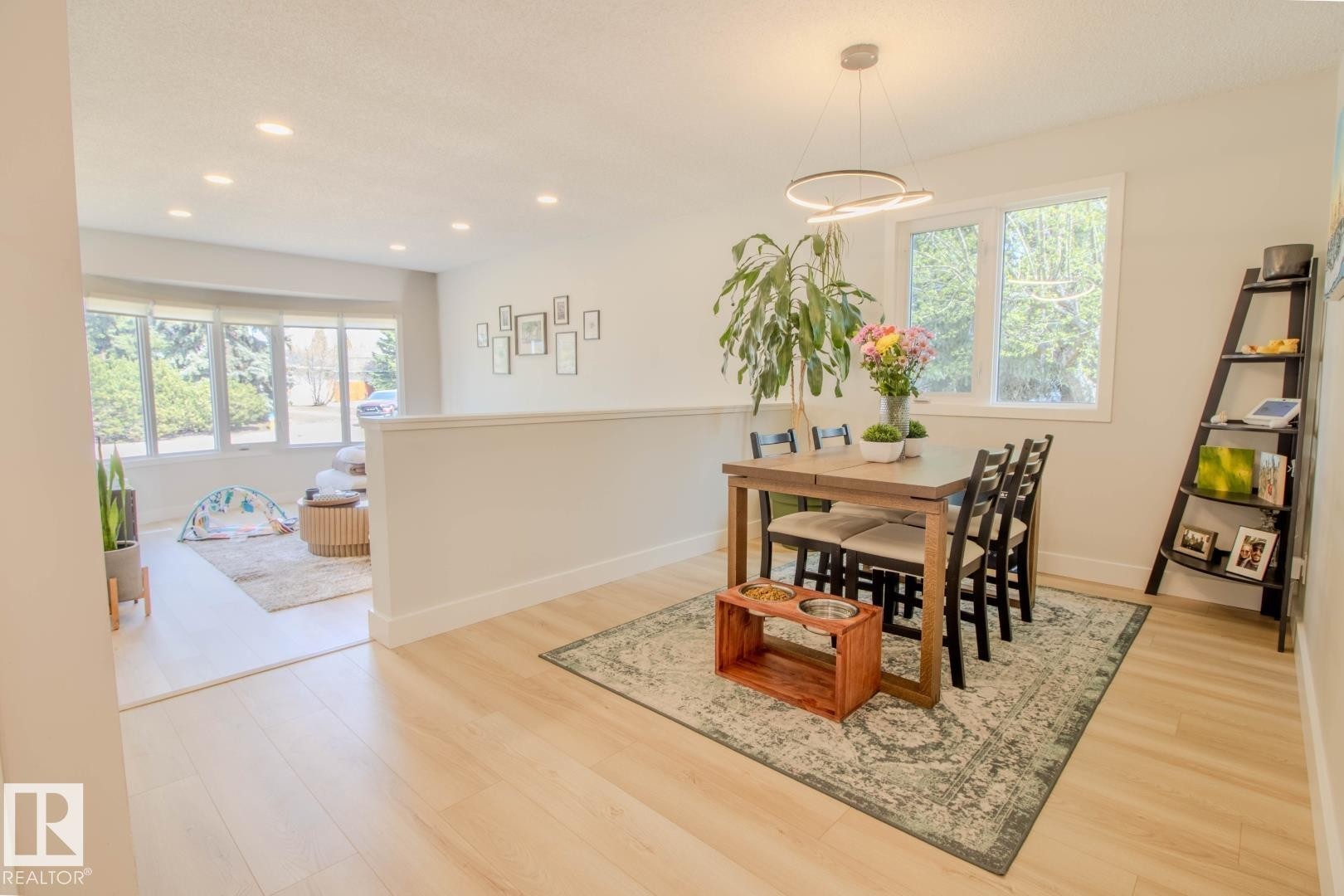 3412 110 Street, Edmonton, AB - Indoor Photo Showing Dining Room