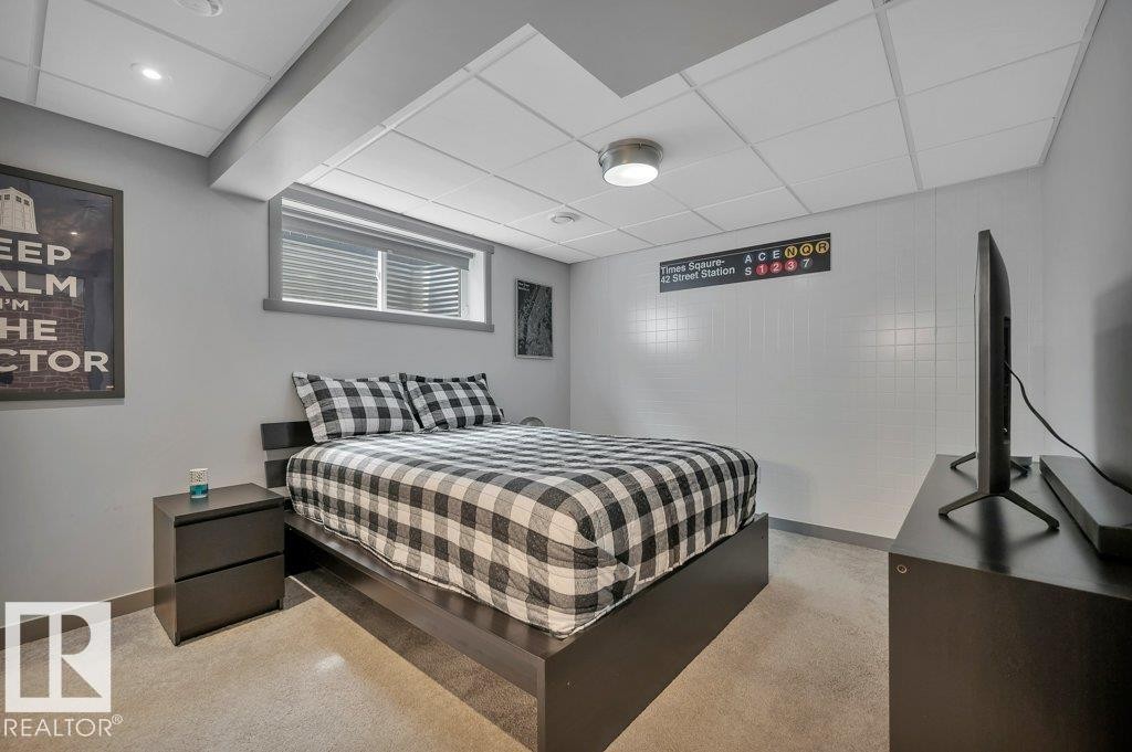 7740 Getty Wynd, Edmonton, AB - Indoor Photo Showing Bedroom