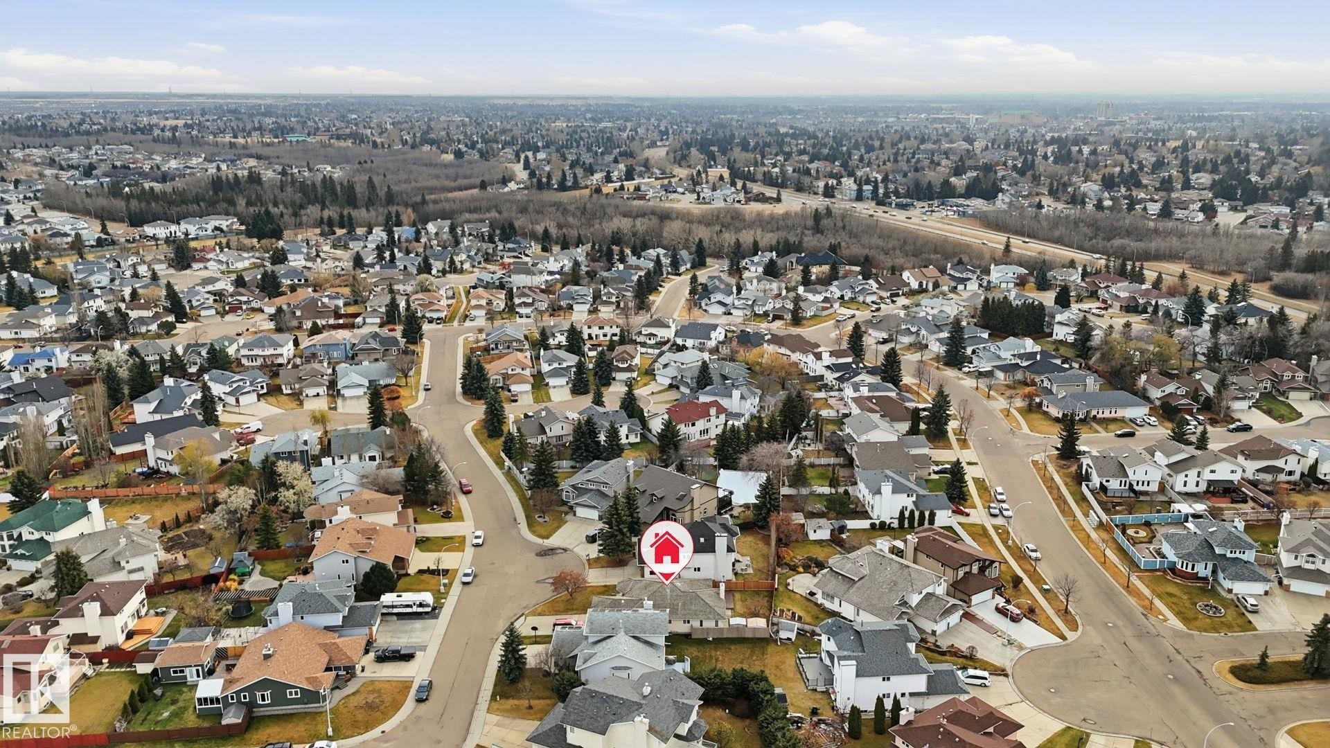 Edmonton, AB - Outdoor With View