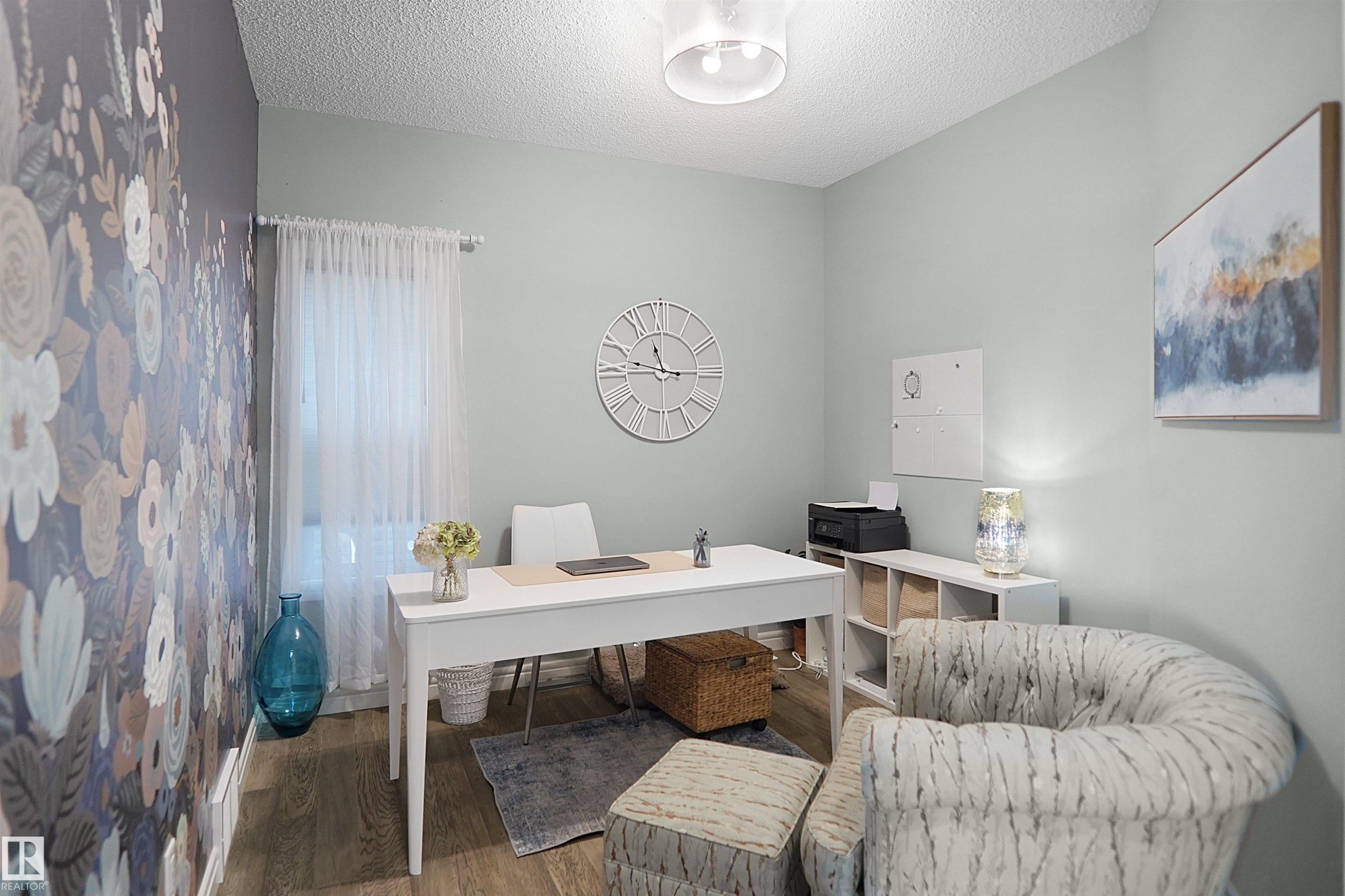 12351 176 Avenue, Edmonton, AB - Indoor Photo Showing Office
